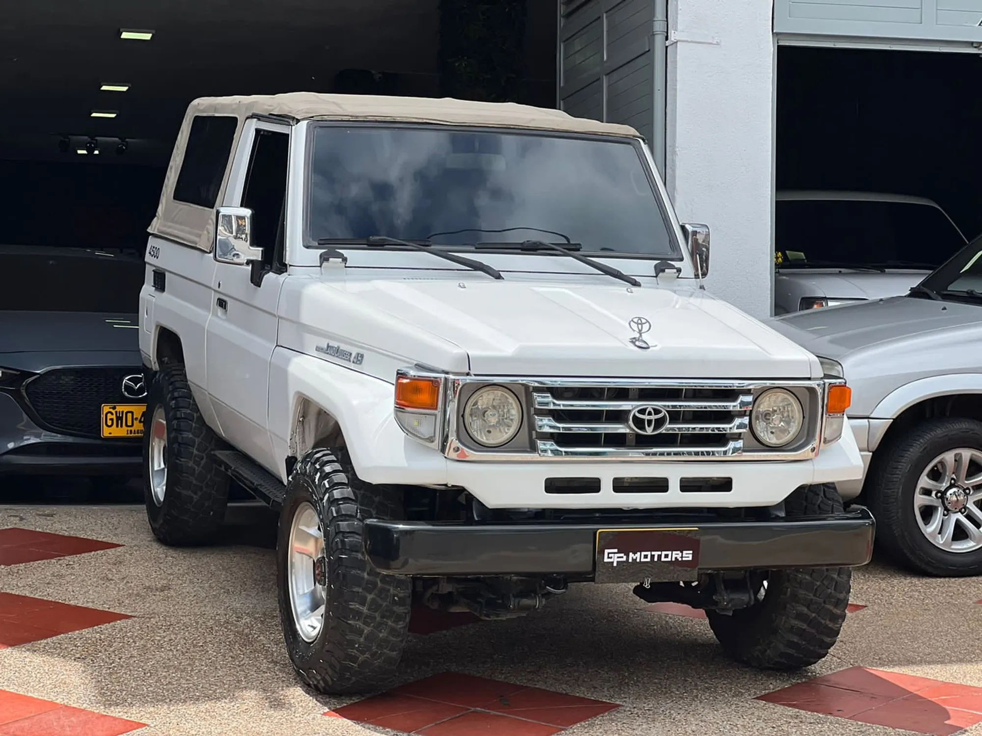 Toyota Land cruiser 