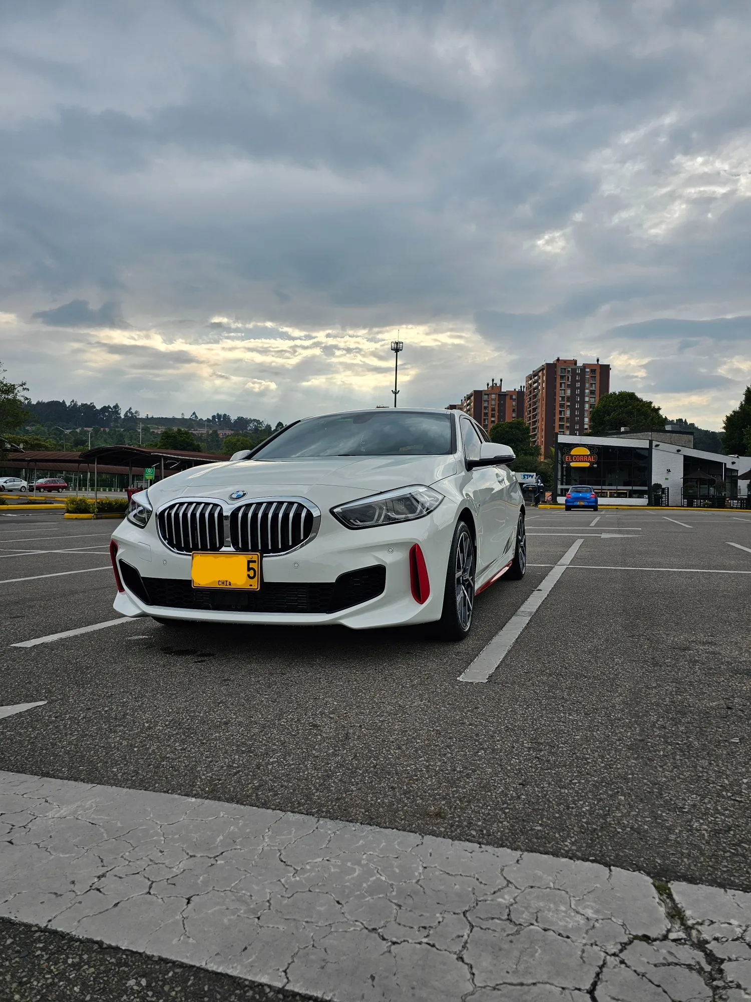 BMW 128ti 2024