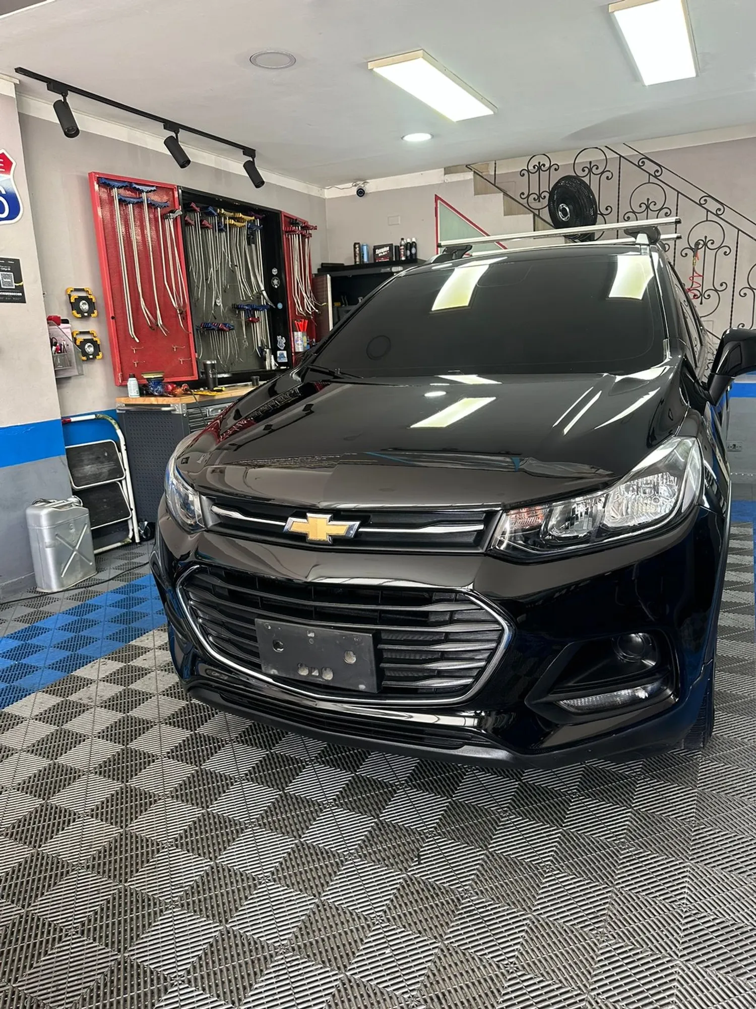 Chevrolet tracker LS 2018