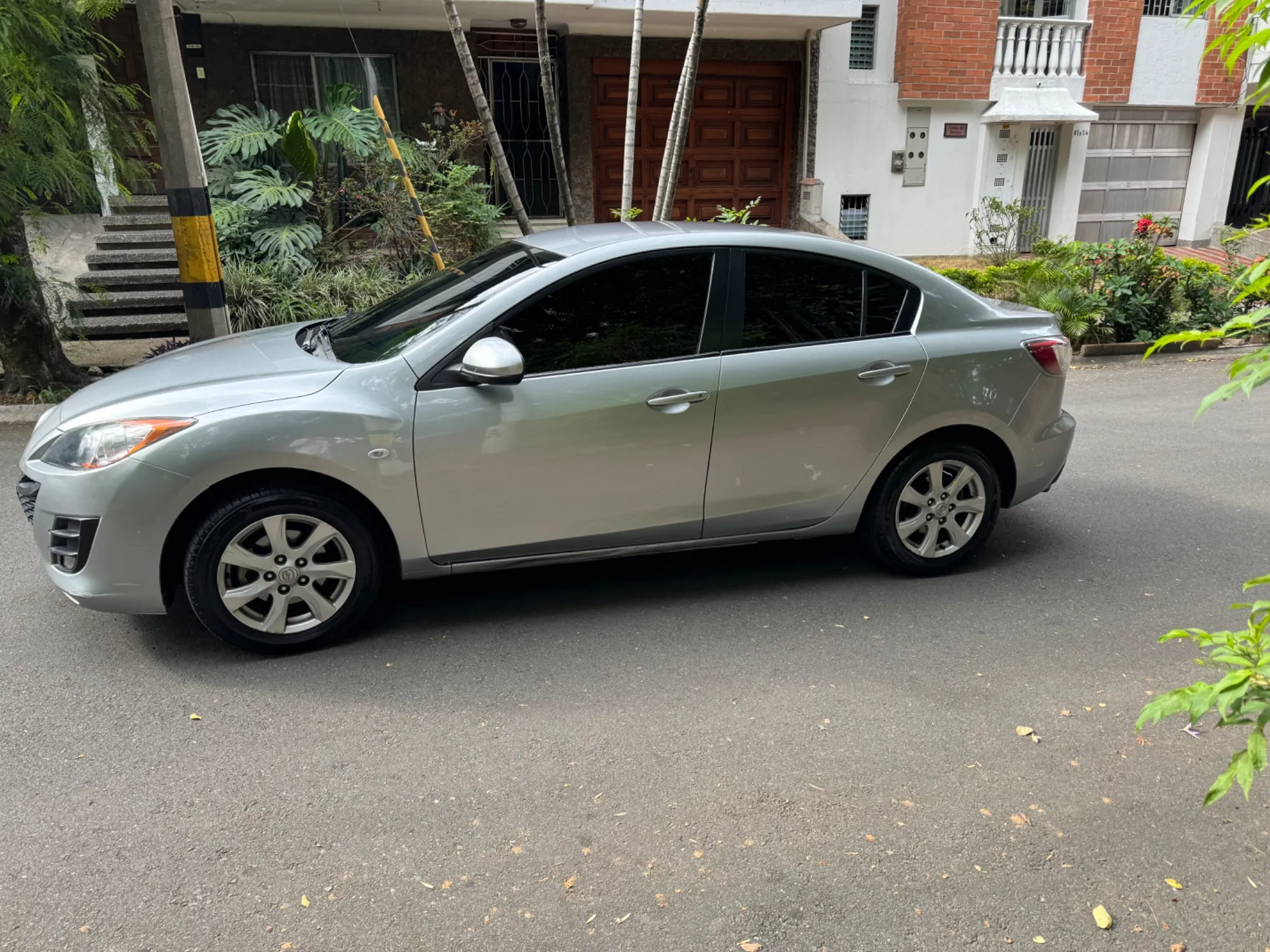 Mazda 3 All New 1.6 Mecánico 2012