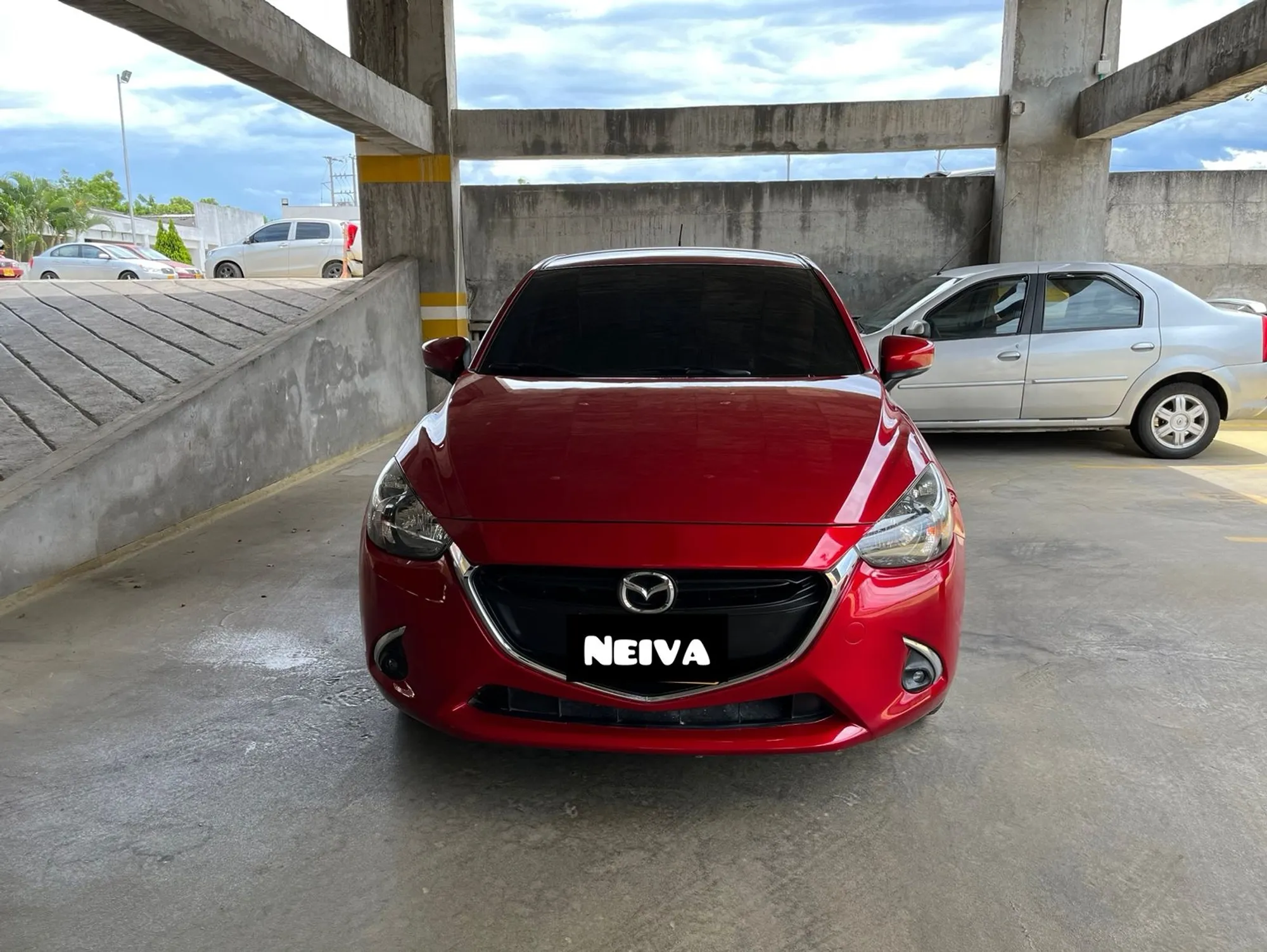Vendo Mazda 2 Touring 2018 AT