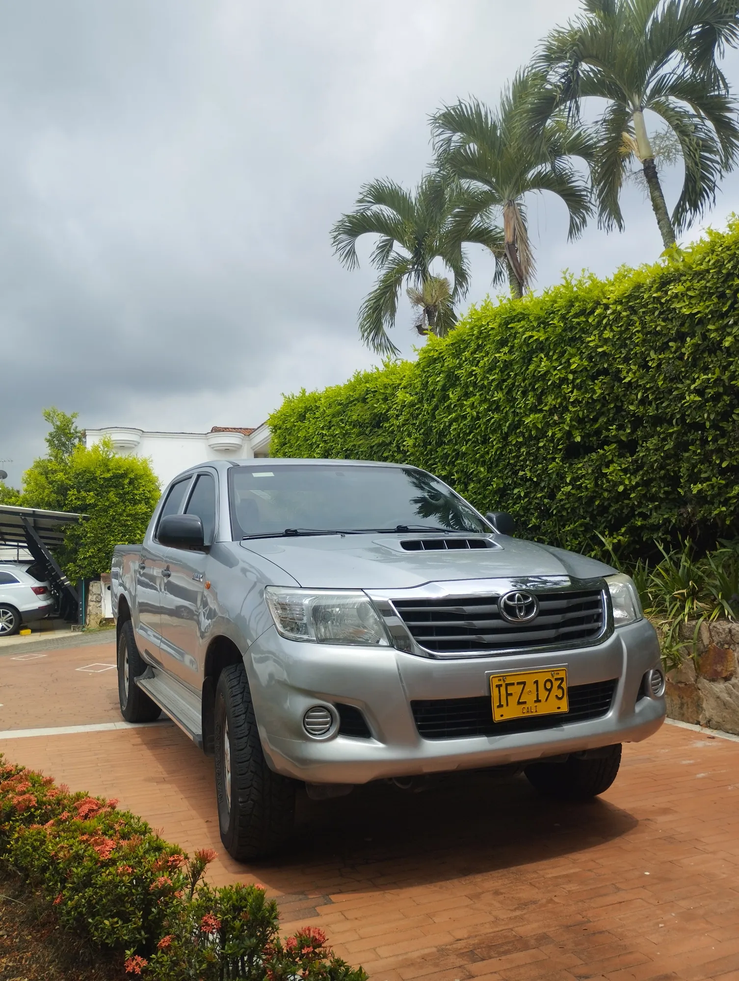 Toyota Hilux 2015 diesel 4x2
