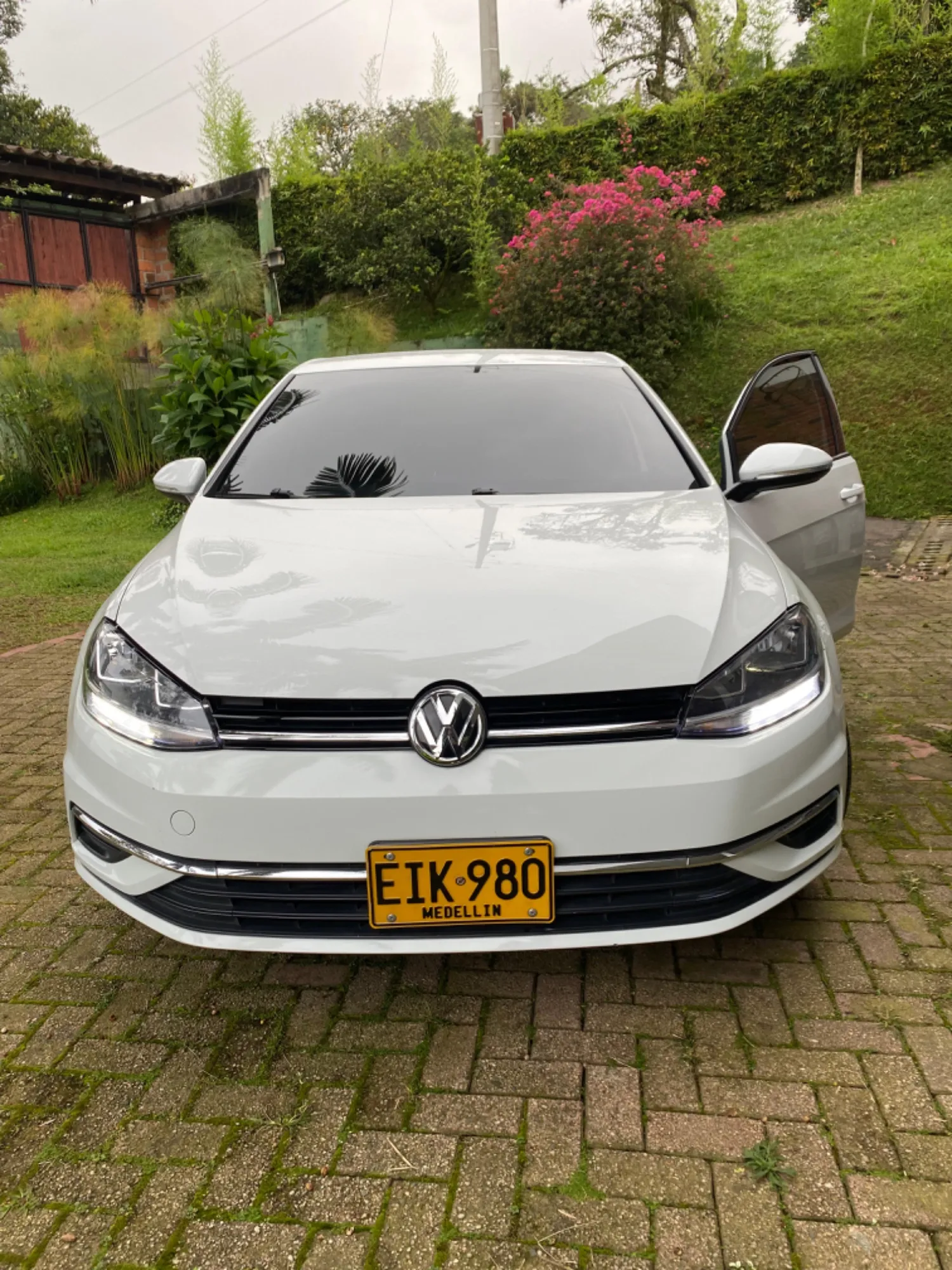 Volkswagen Golf 1.4 tsi