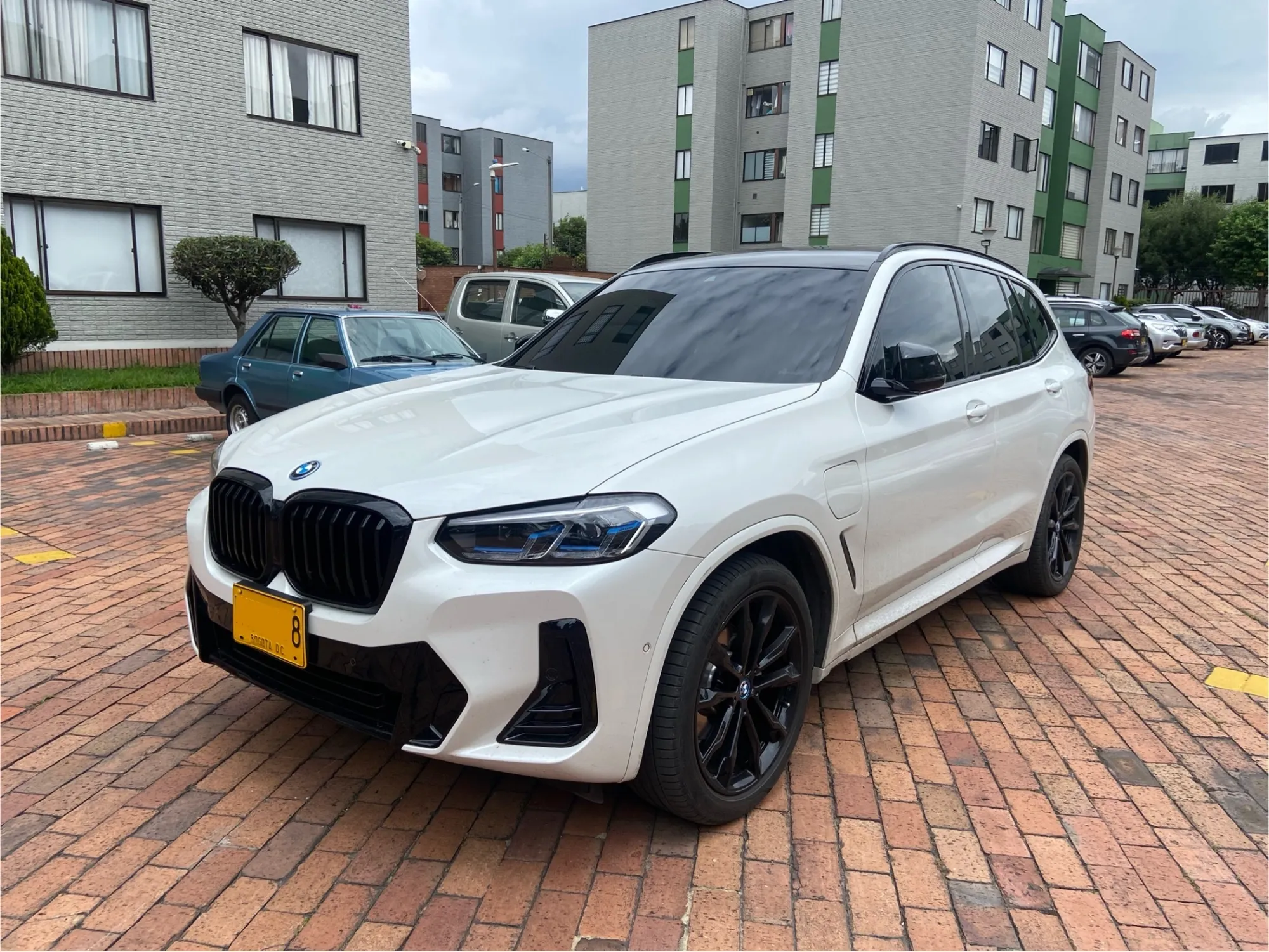 BMW X3 2022 híbrida