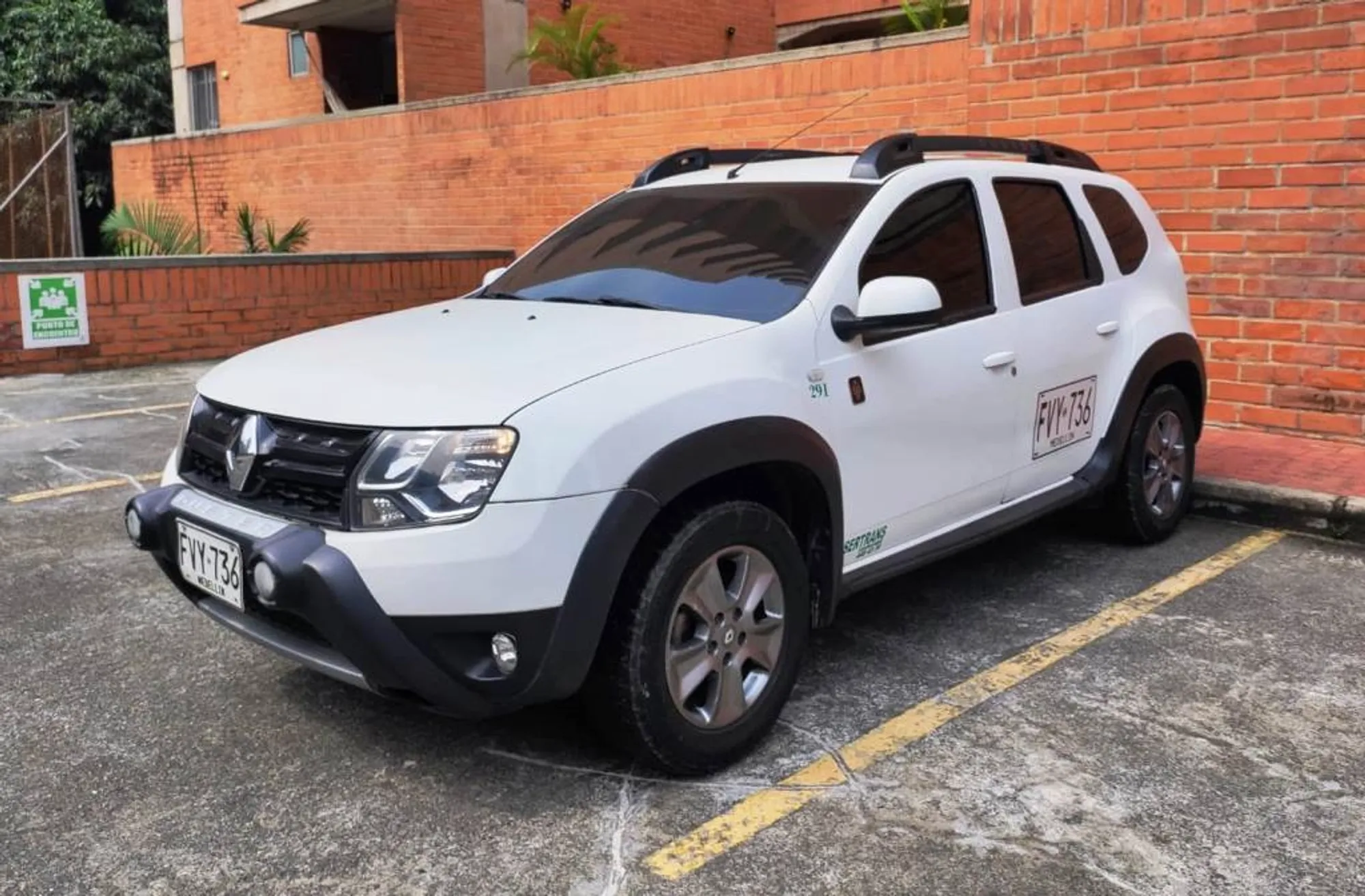RENAULT DUSTER 4X4 2.0