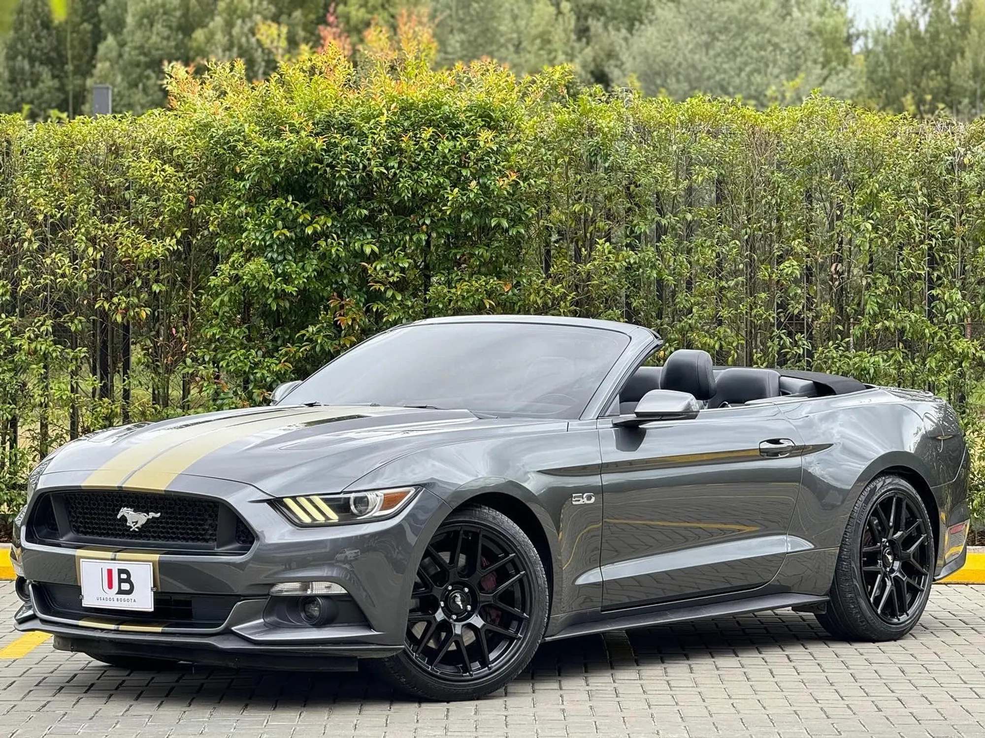 FORD MUSTANG GT CABRIOLET