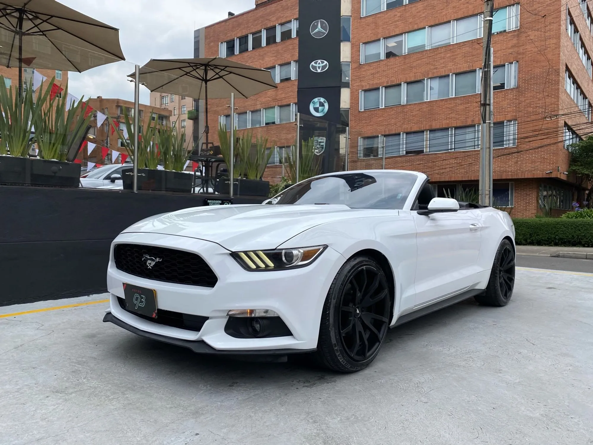 Ford Mustang Coupé cabrio