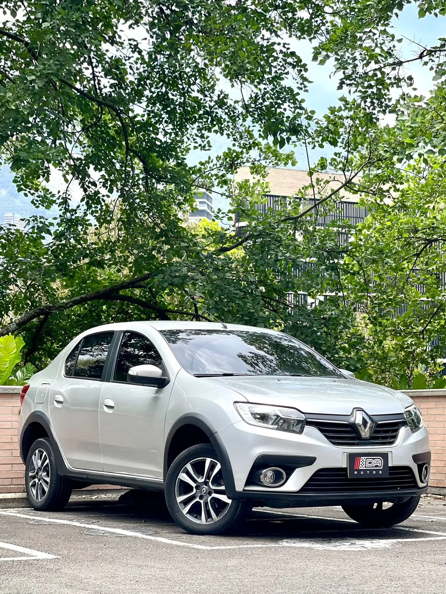 Renault Logan At 2022