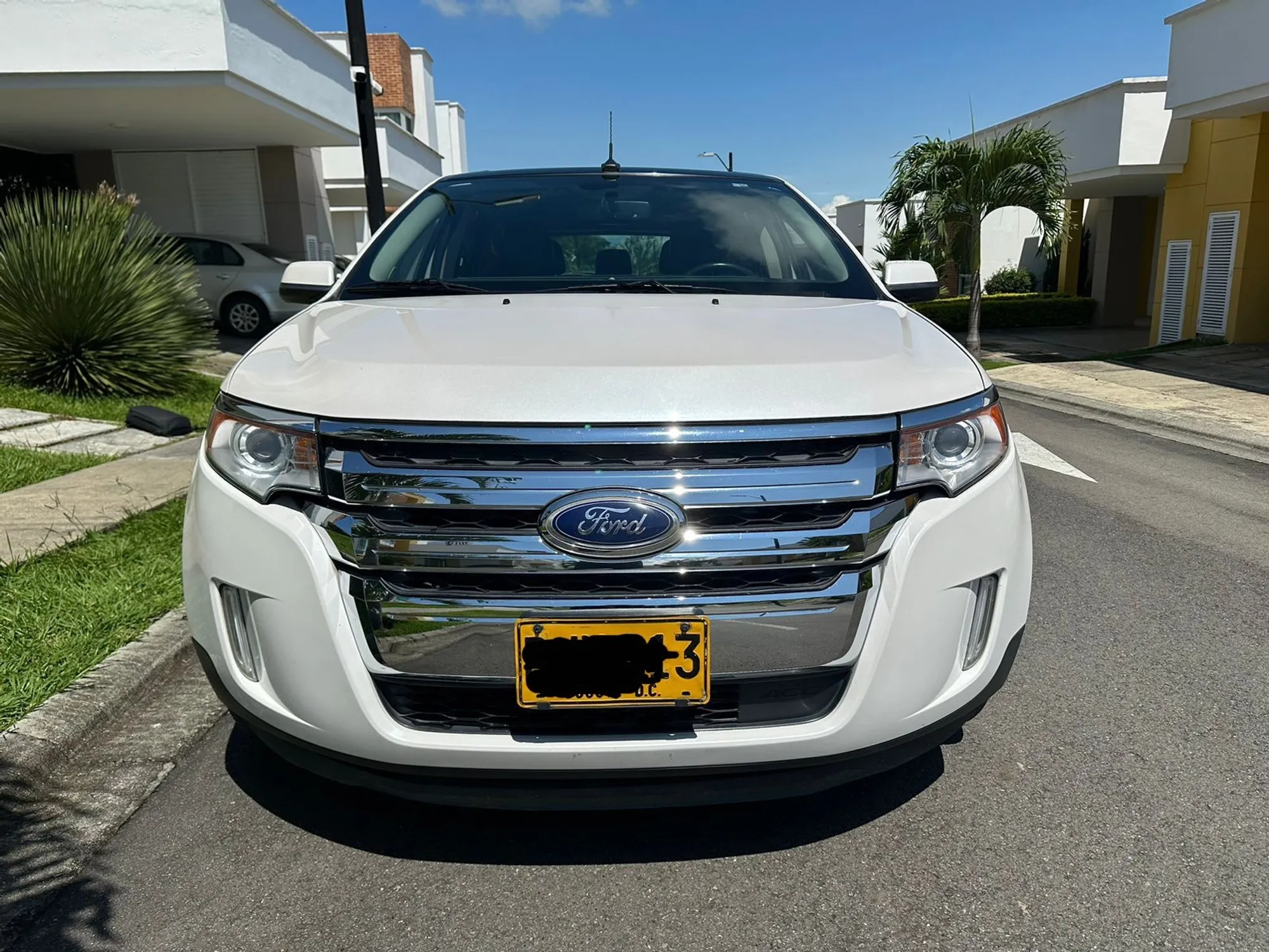 Ford Edge, Limited