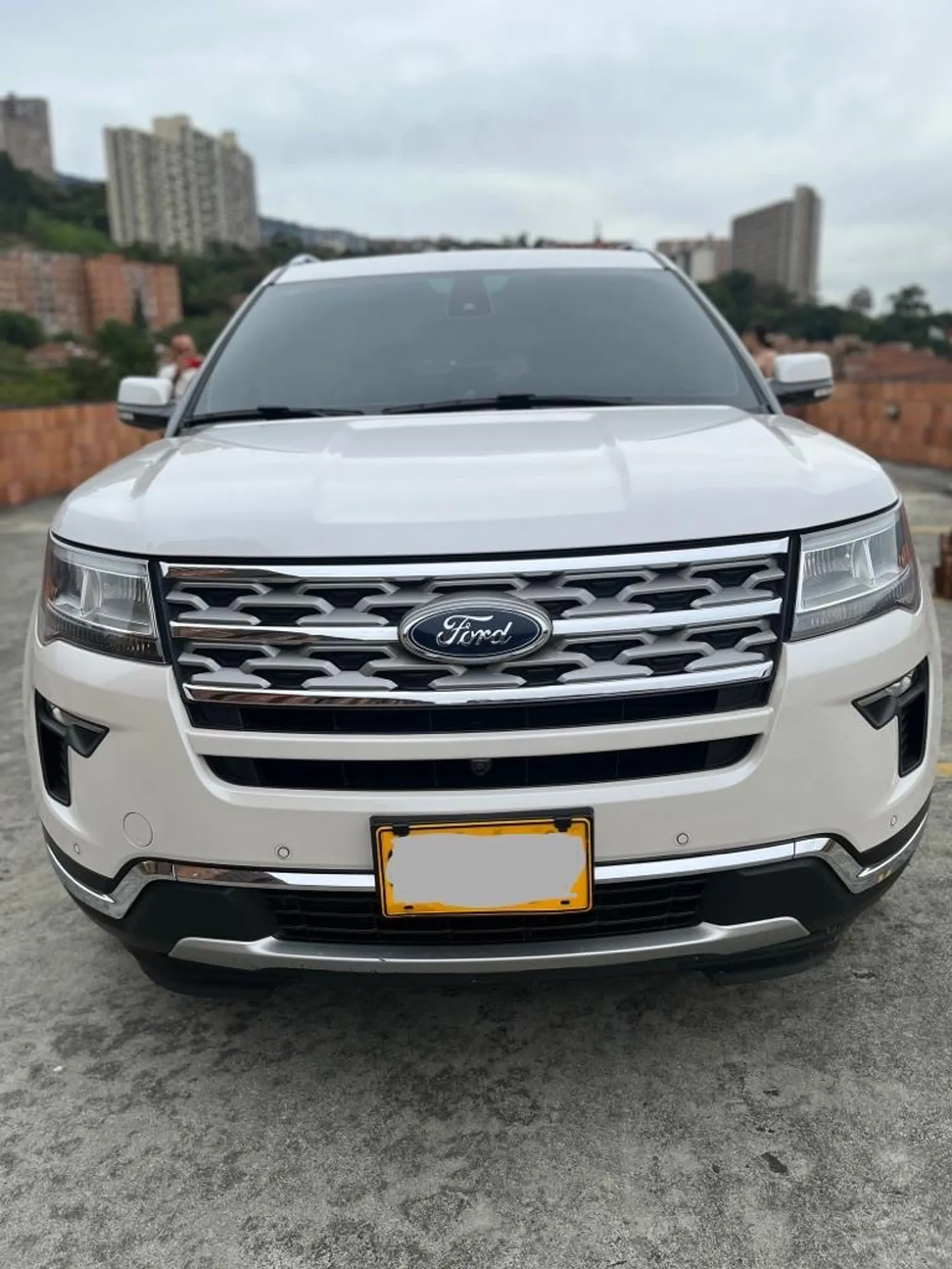 FORD EXPLORER LIMITED 4x4