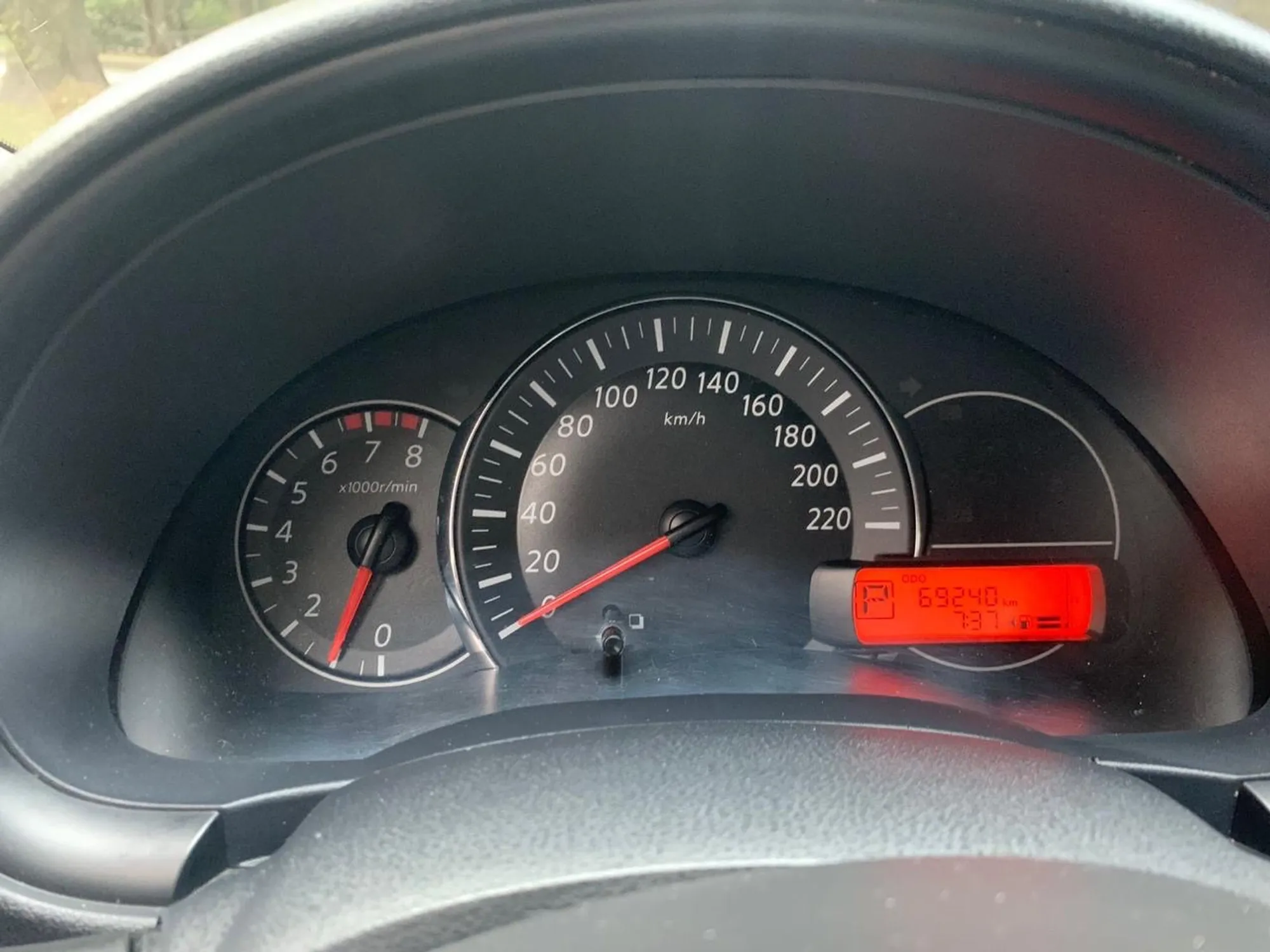 Nissan March Sense 2015
