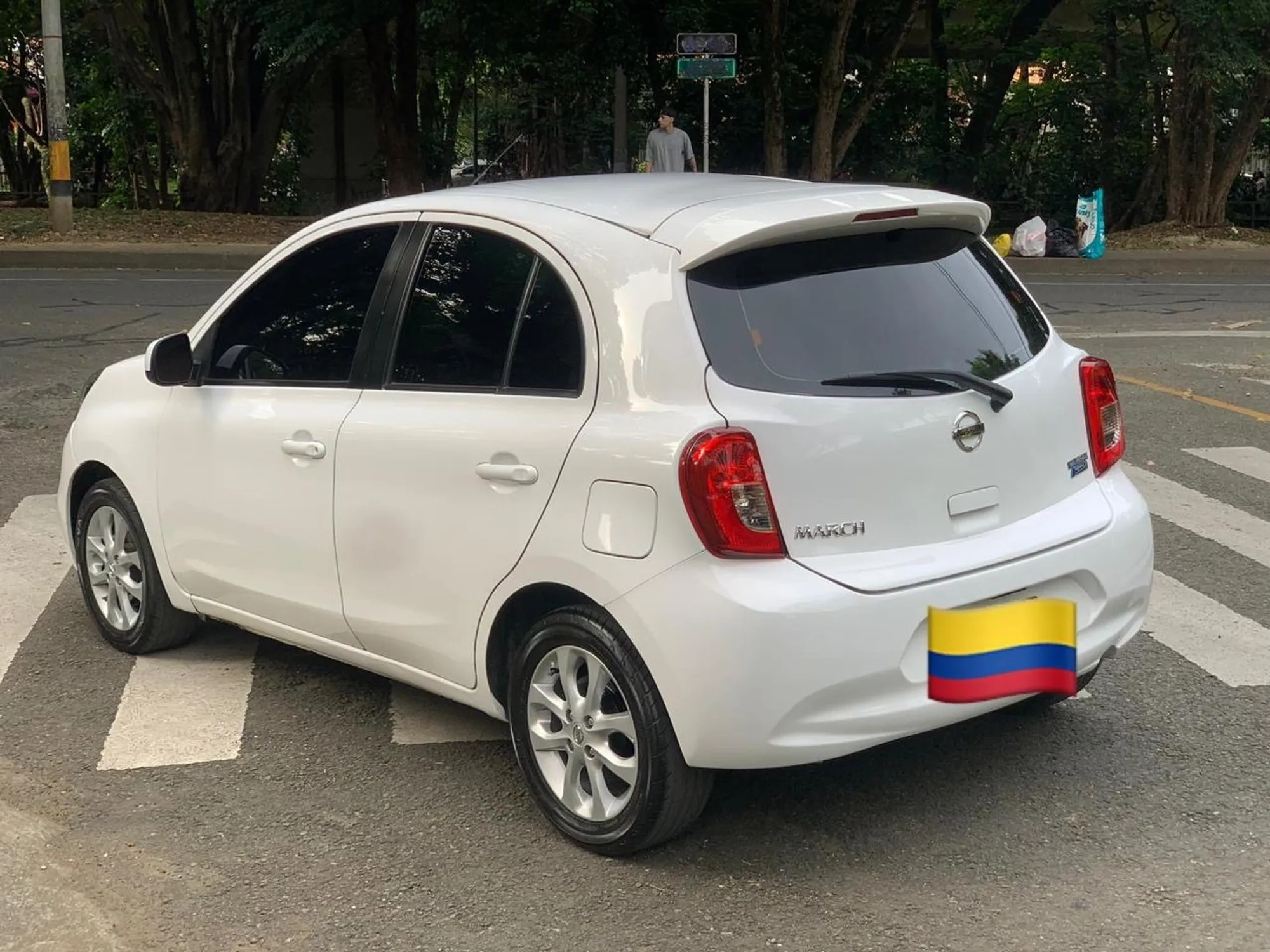 Nissan March Sense 2015