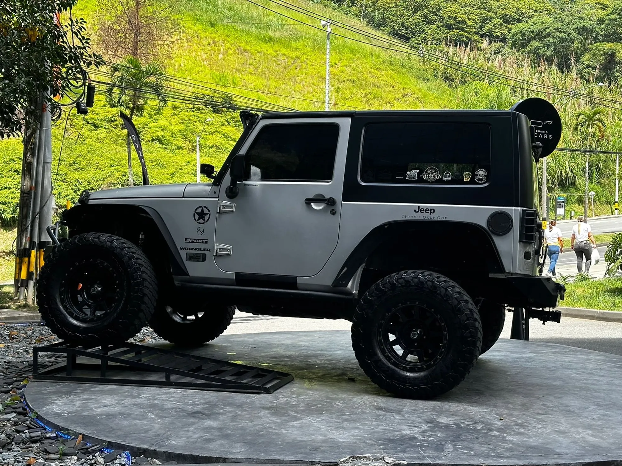 Jeep Wrangler 3.8 Sport