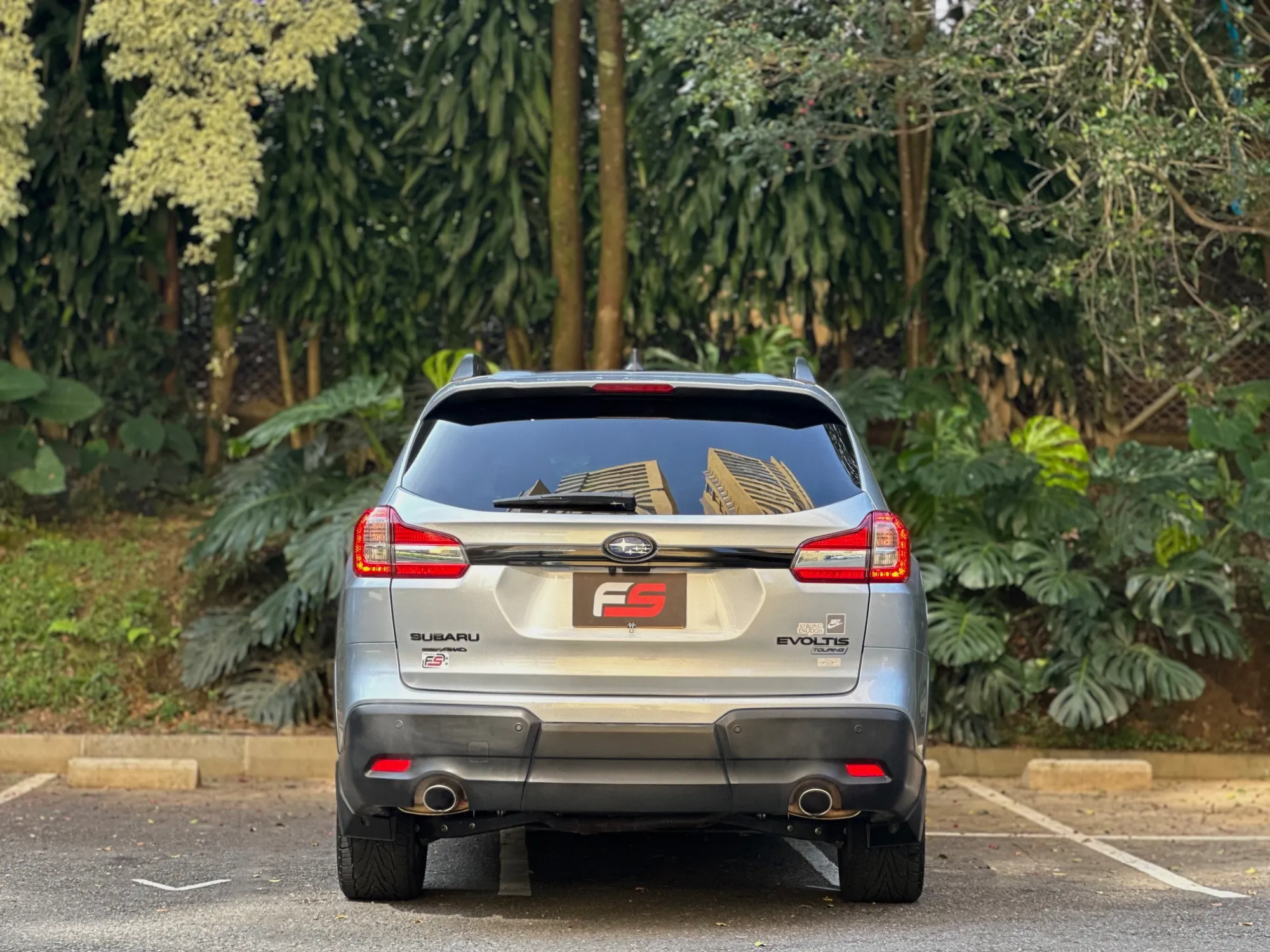 SUBARU EVOLTIS TOURING AWD 2021