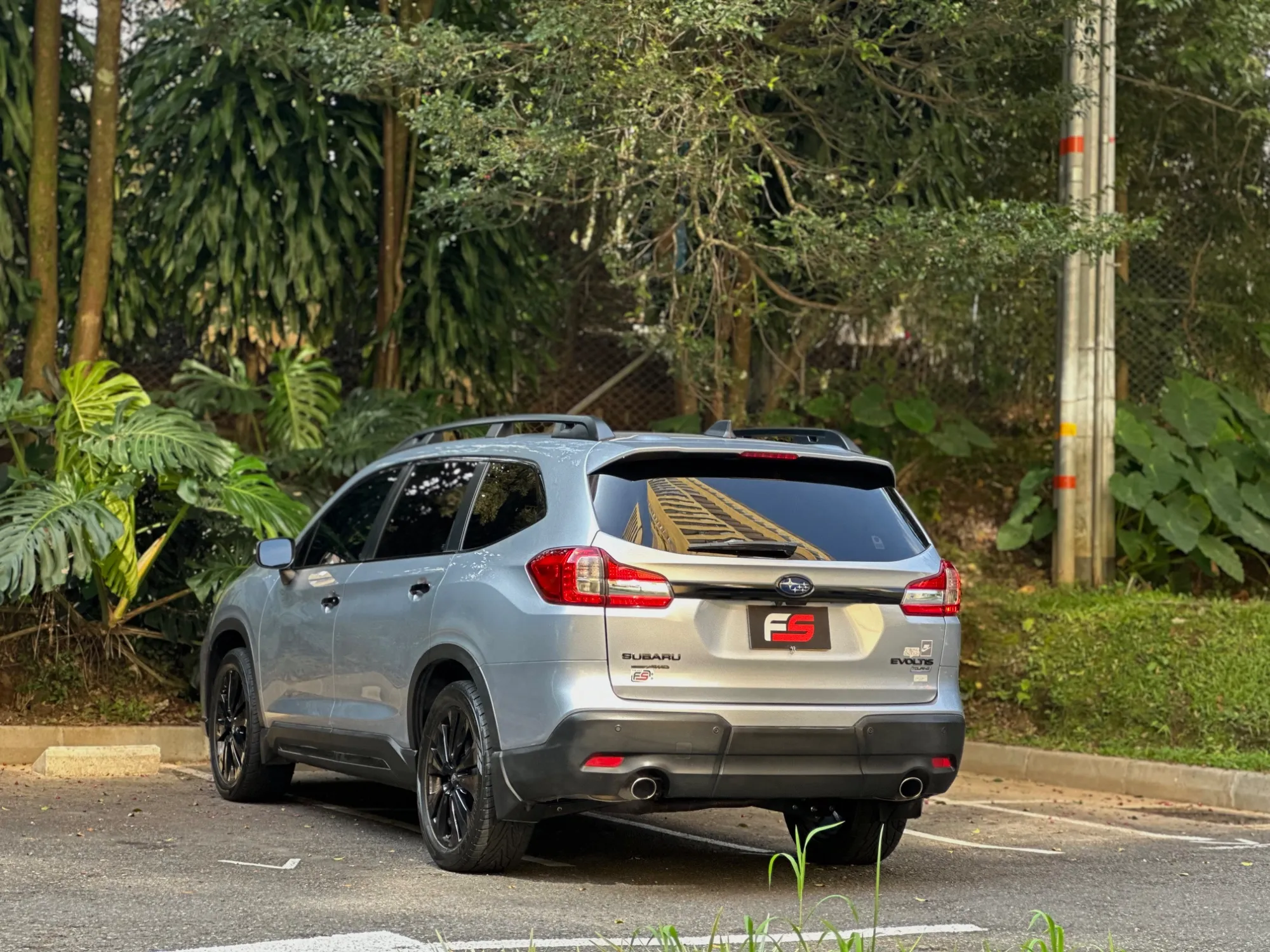 SUBARU EVOLTIS TOURING AWD 2021