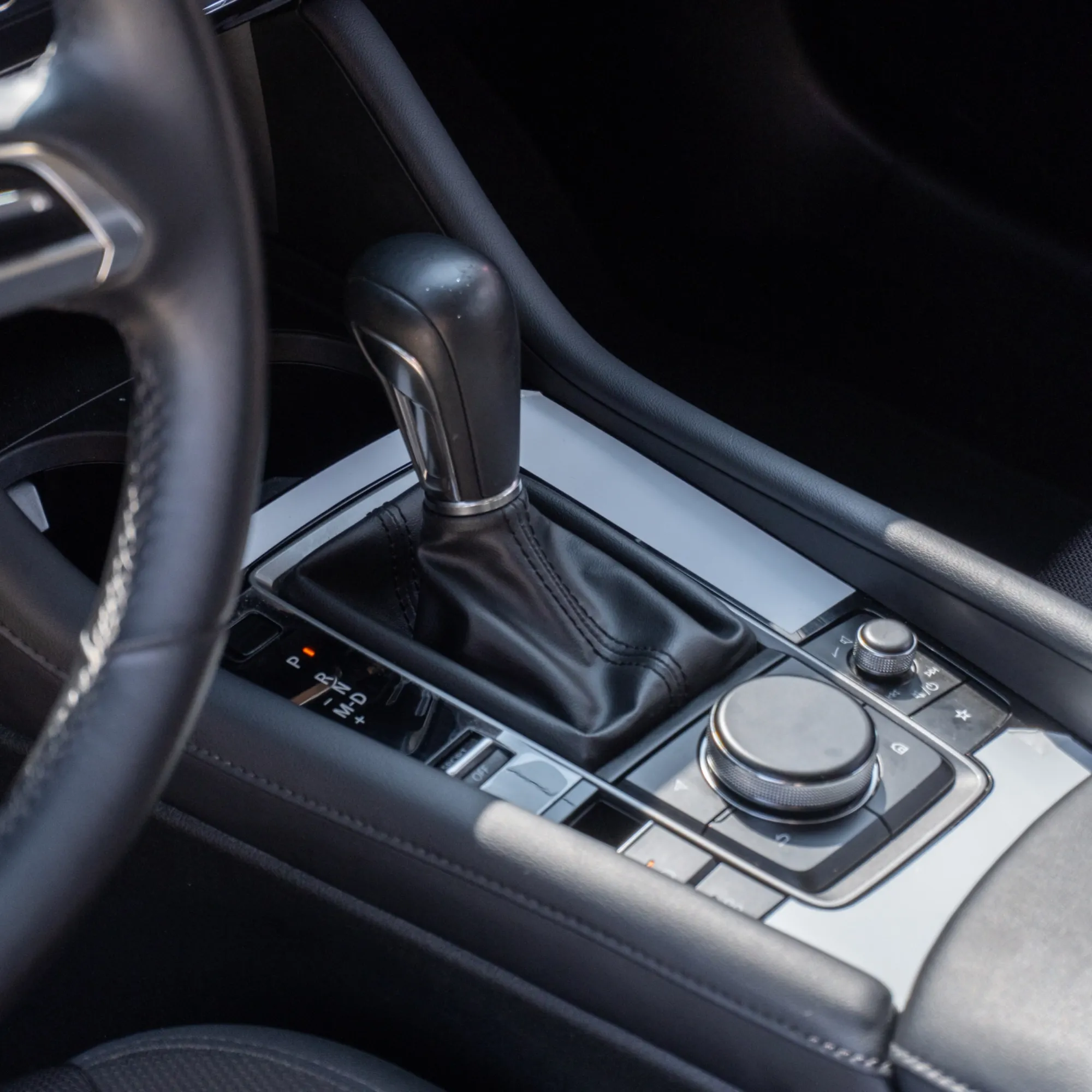 Mazda 3 Touring 2.0 Hbrido 2023 