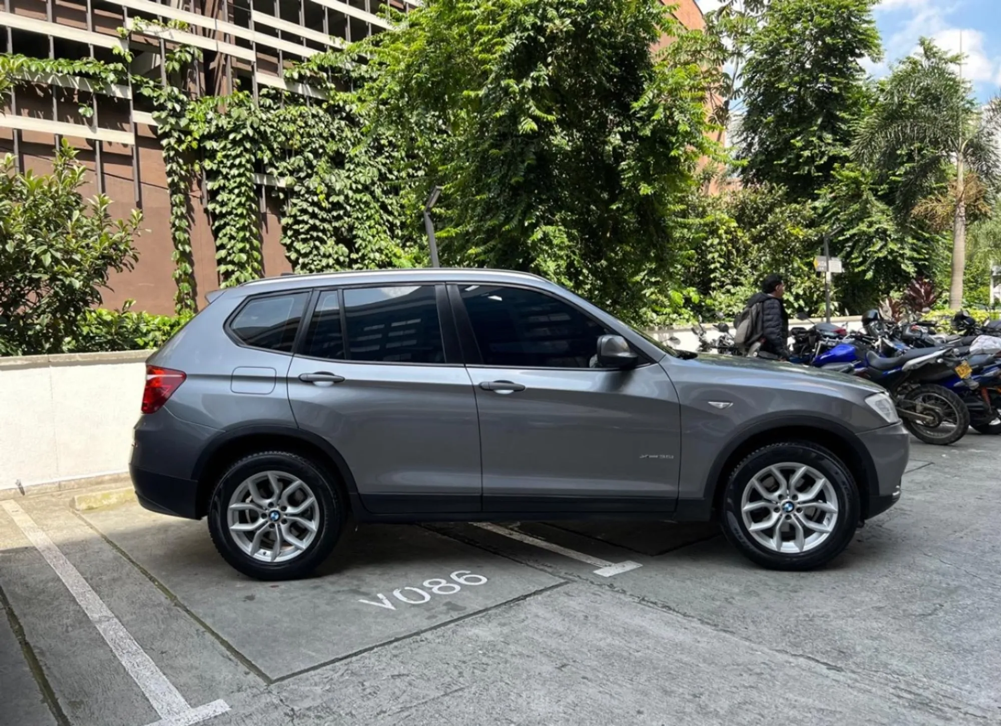 BMW X3 xDrive 2011