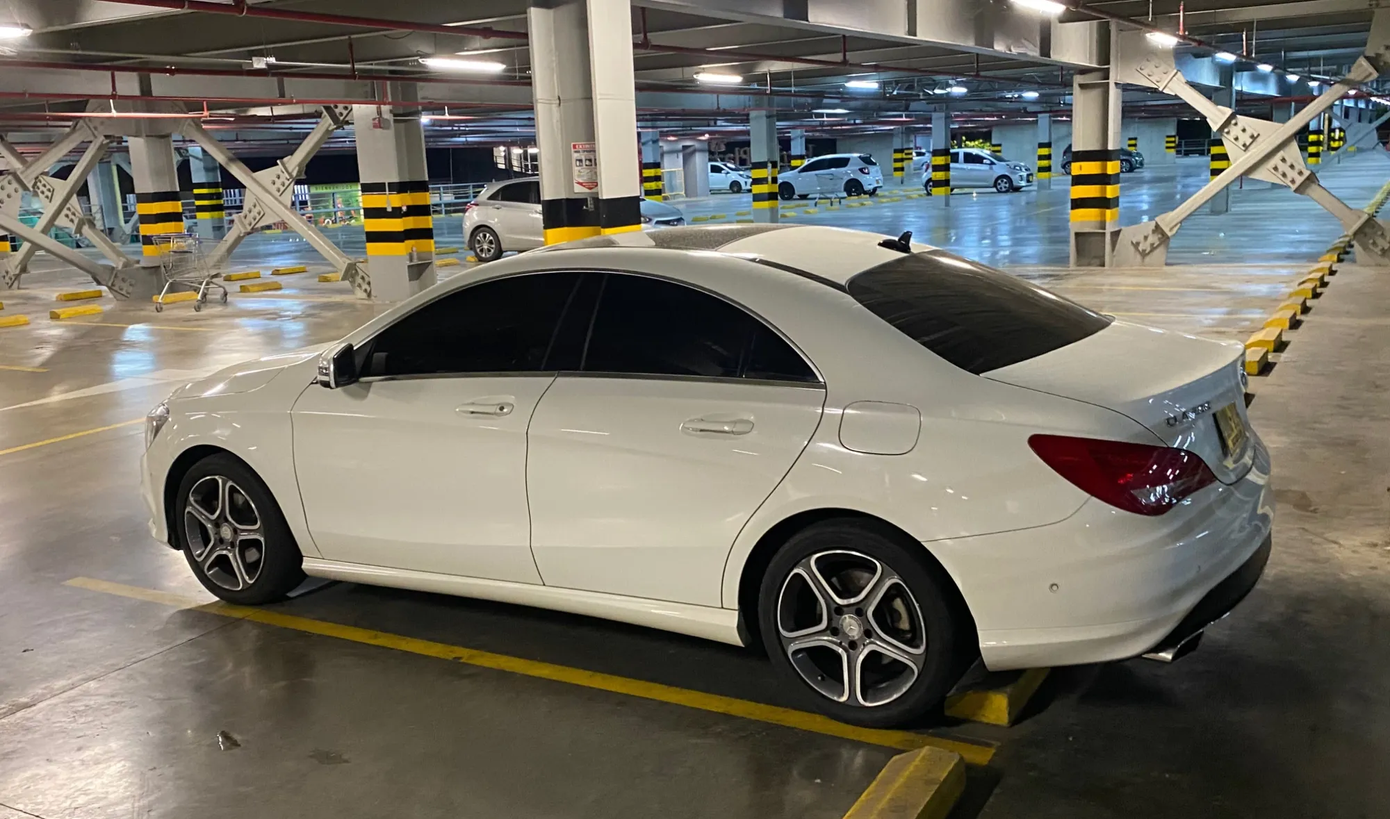 Mercedes Benz CLA 200 Limited Plus