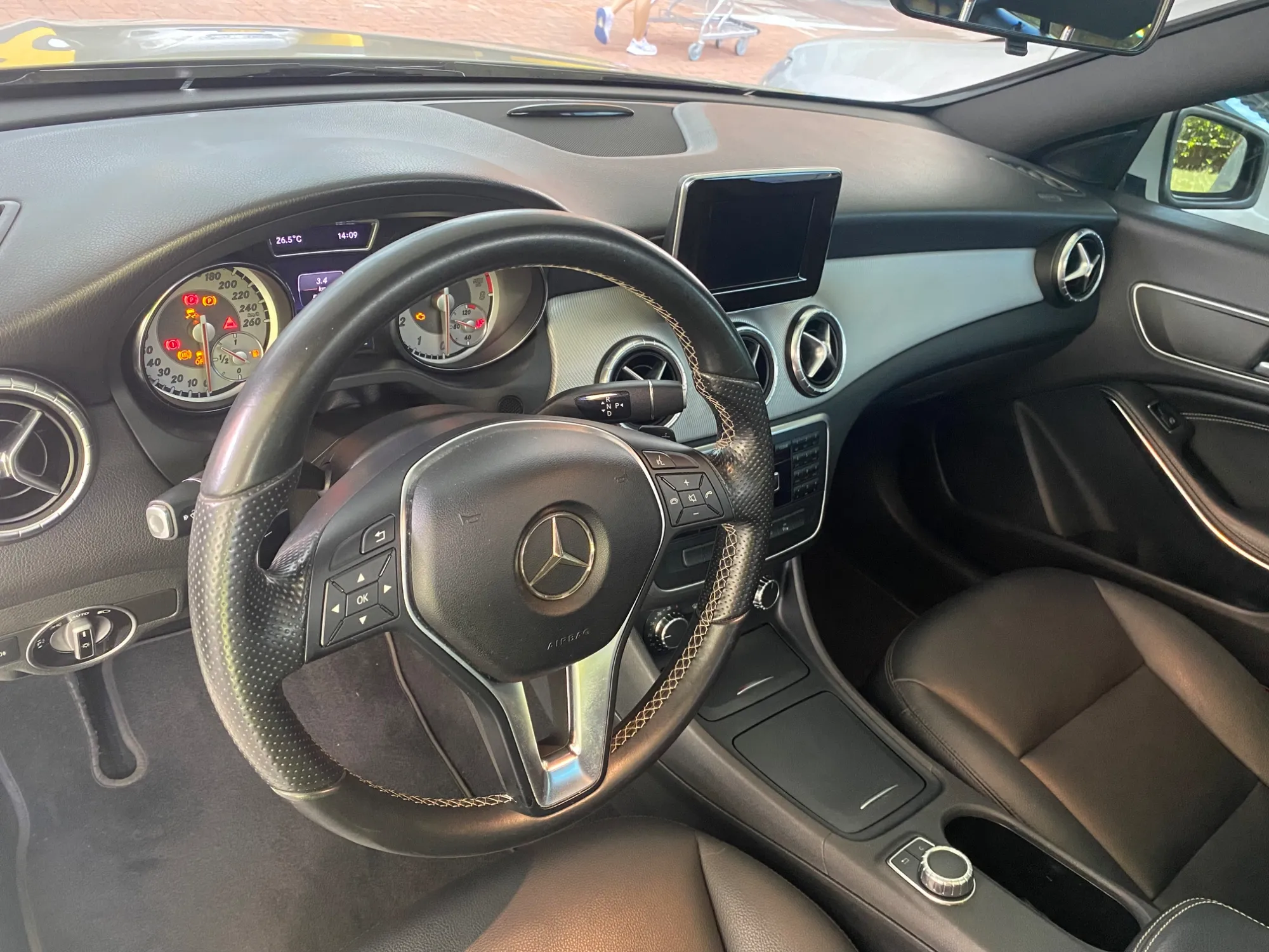 Mercedes Benz CLA 200 Limited Plus