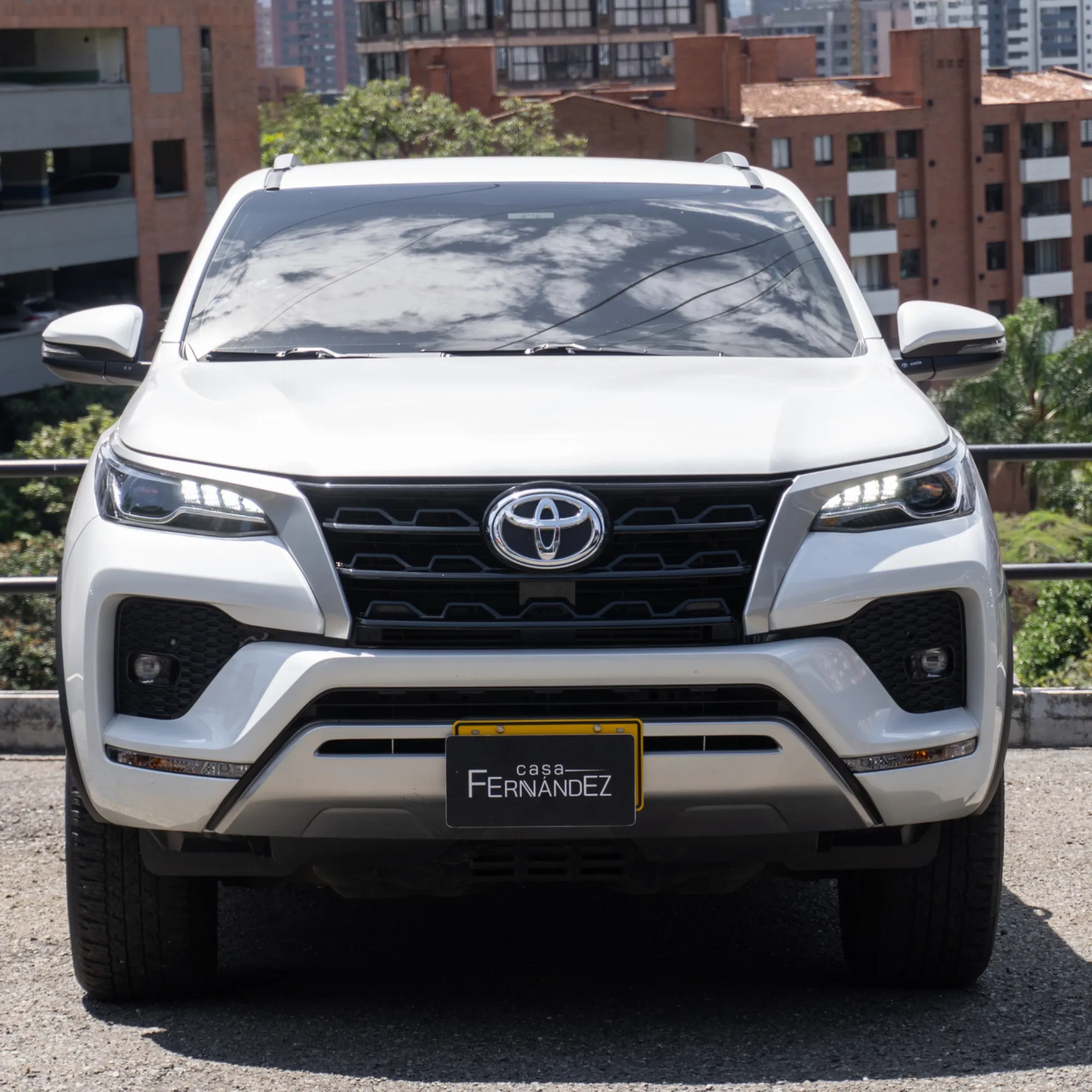 Toyota Fortuner 2.4 Diesel 2023