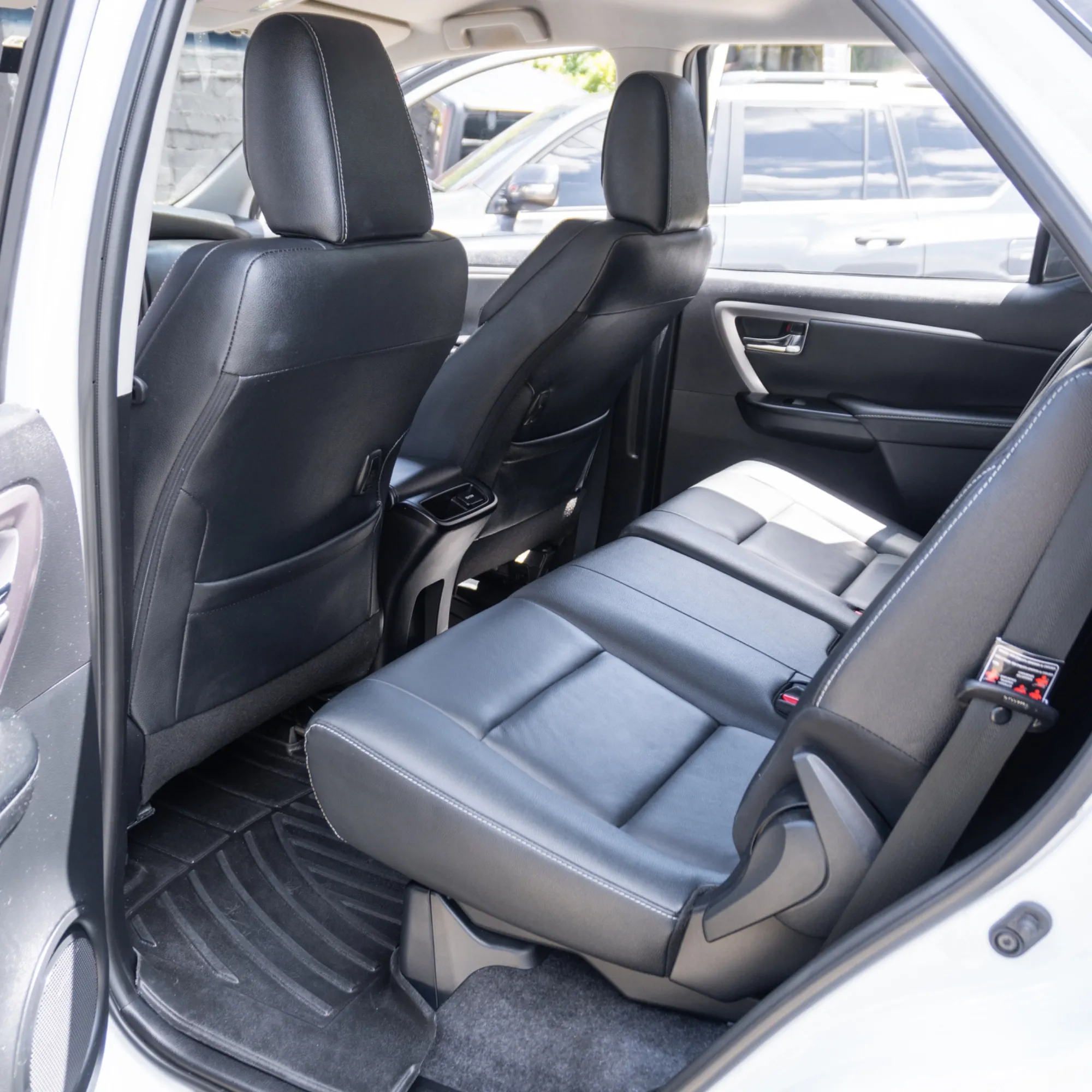 Toyota Fortuner 2.4 Diesel 2023