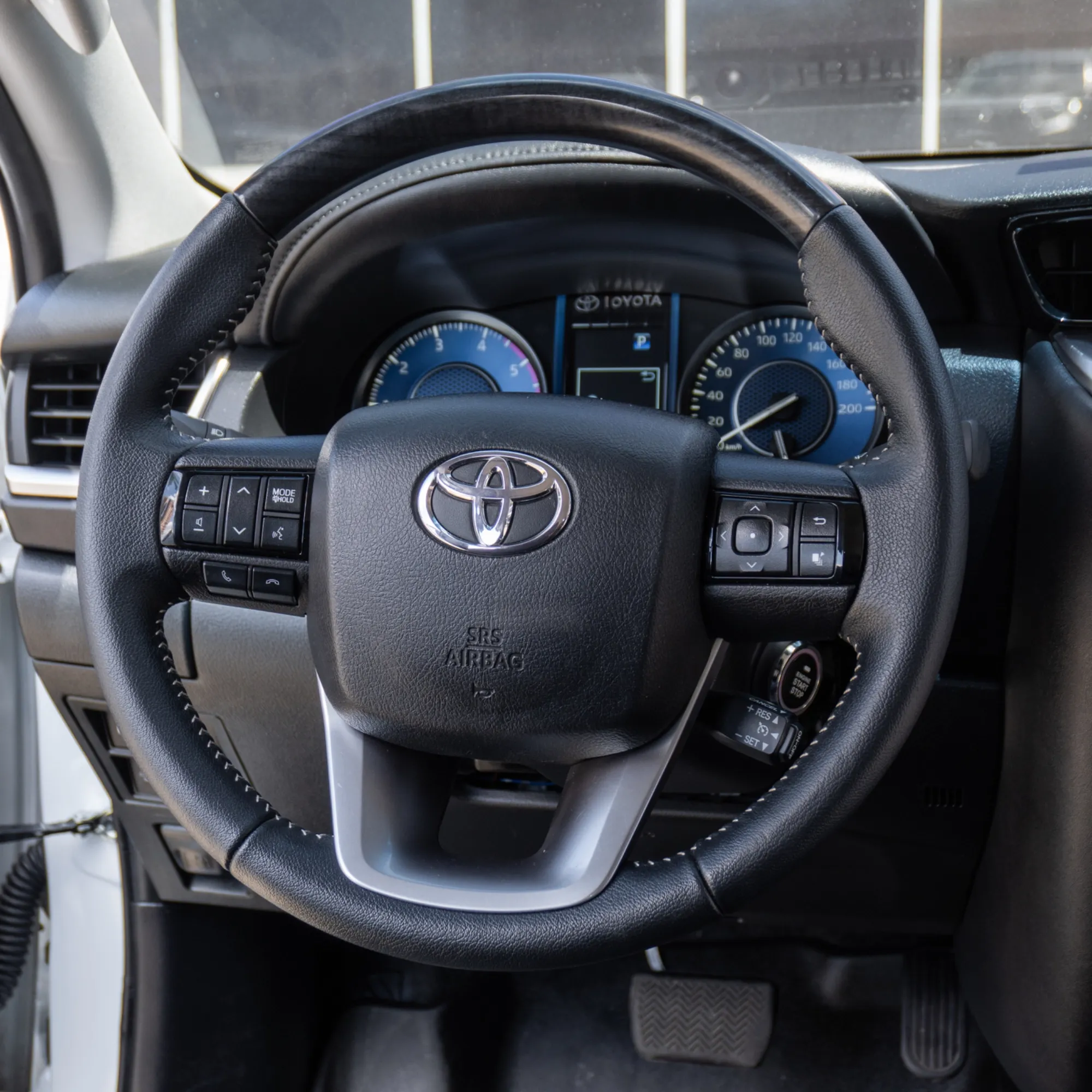 Toyota Fortuner 2.4 Diesel 2023