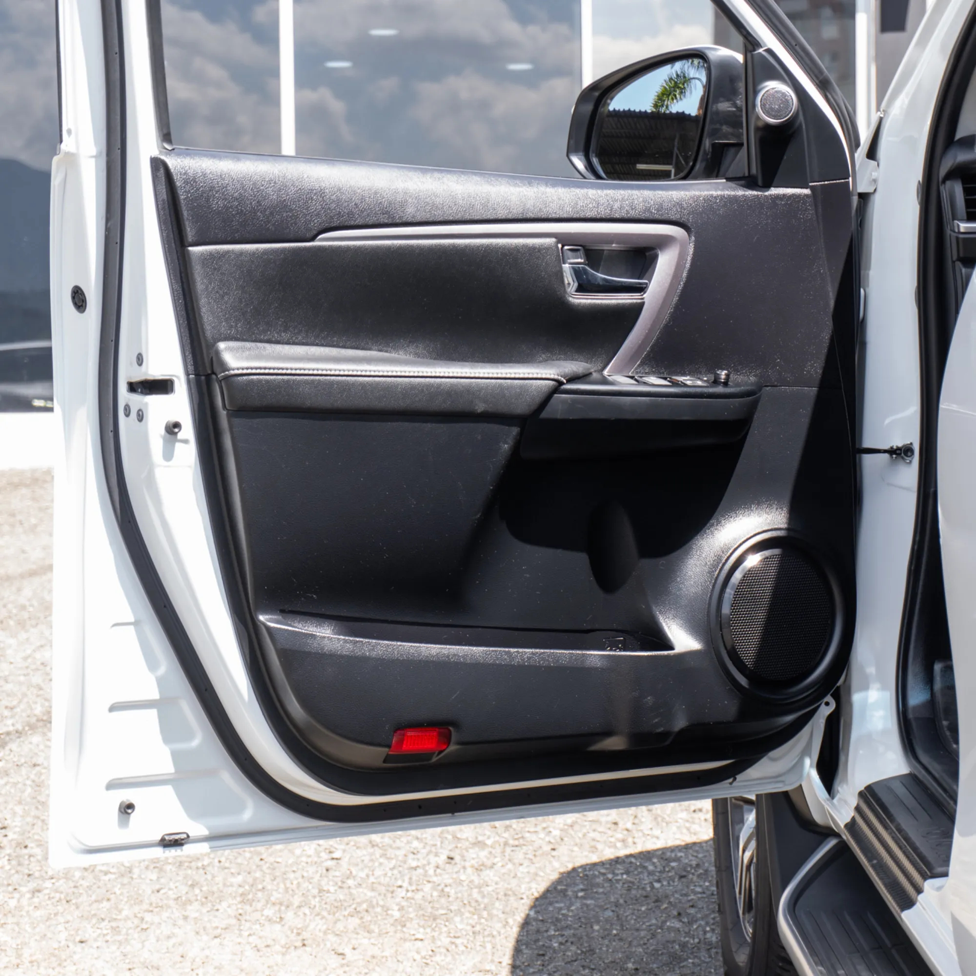 Toyota Fortuner 2.4 Diesel 2023