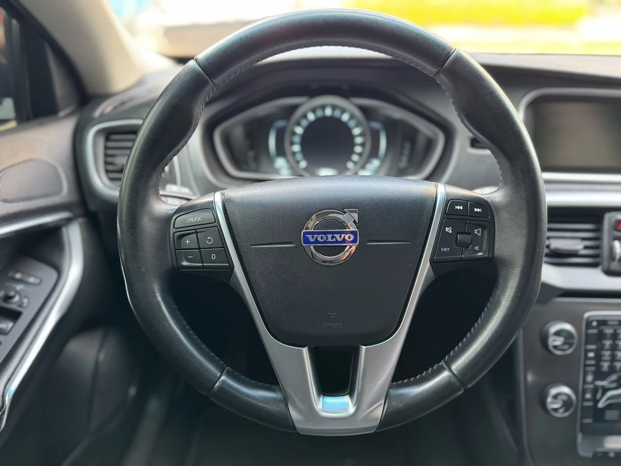 Volvo V40 2.0T T5 Premium 2013