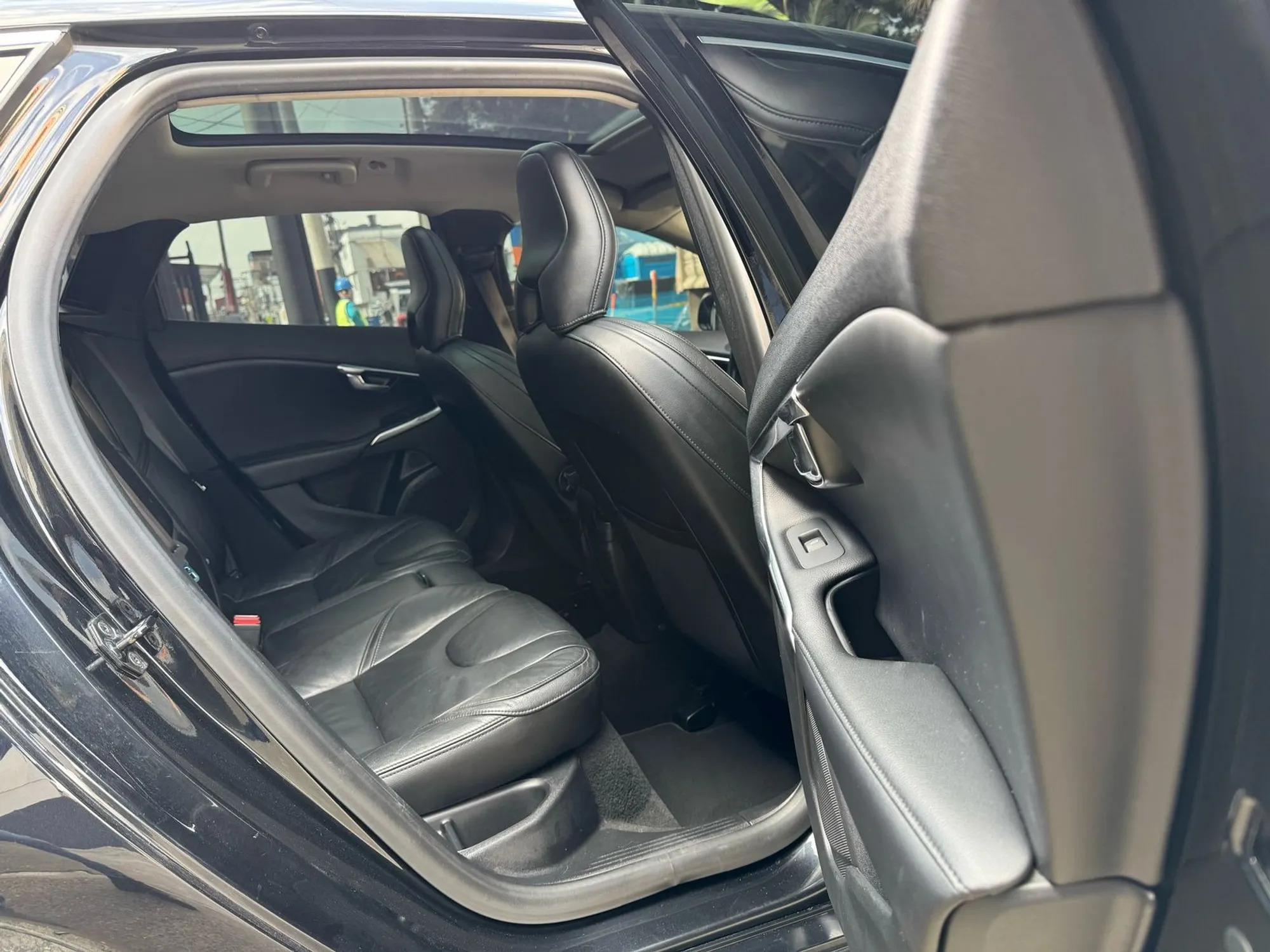 Volvo V40 2.0T T5 Premium 2013