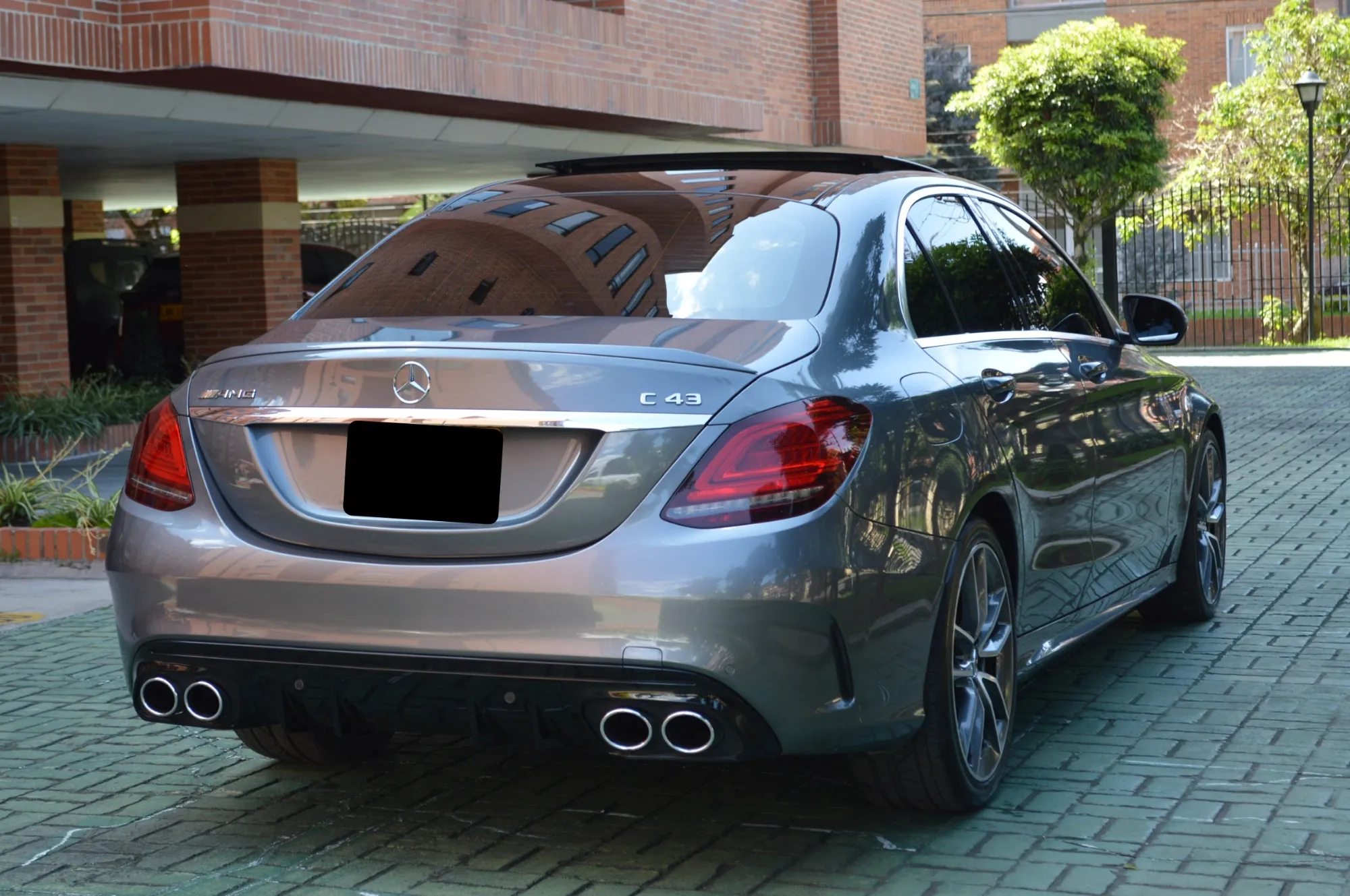 Mercedes-Benz C43 AMG Biturbo 4matic
