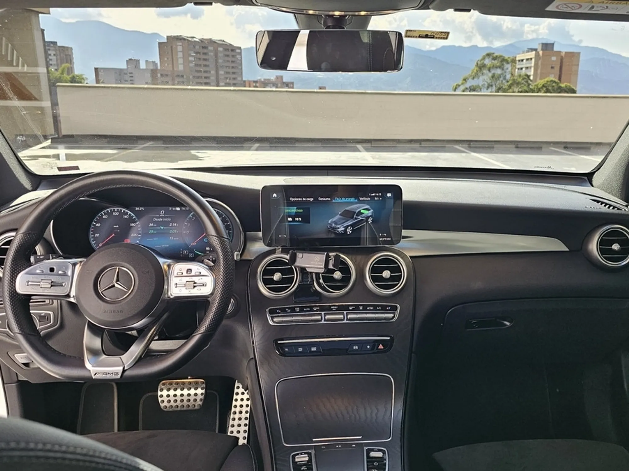 Mercedes GLC 300E HIBRIDO enchufable 