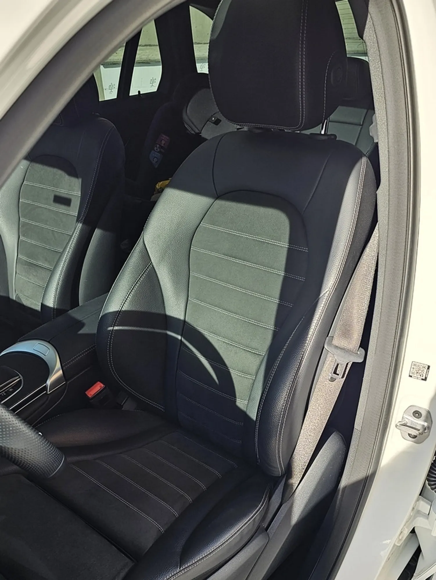 Mercedes GLC 300E HIBRIDO enchufable 