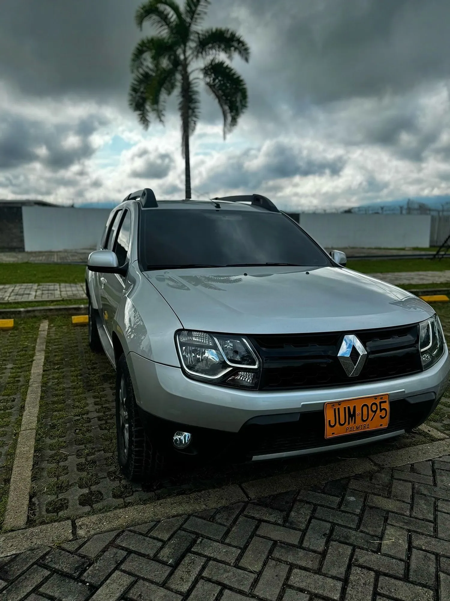 RENAULT DUSTER 2021