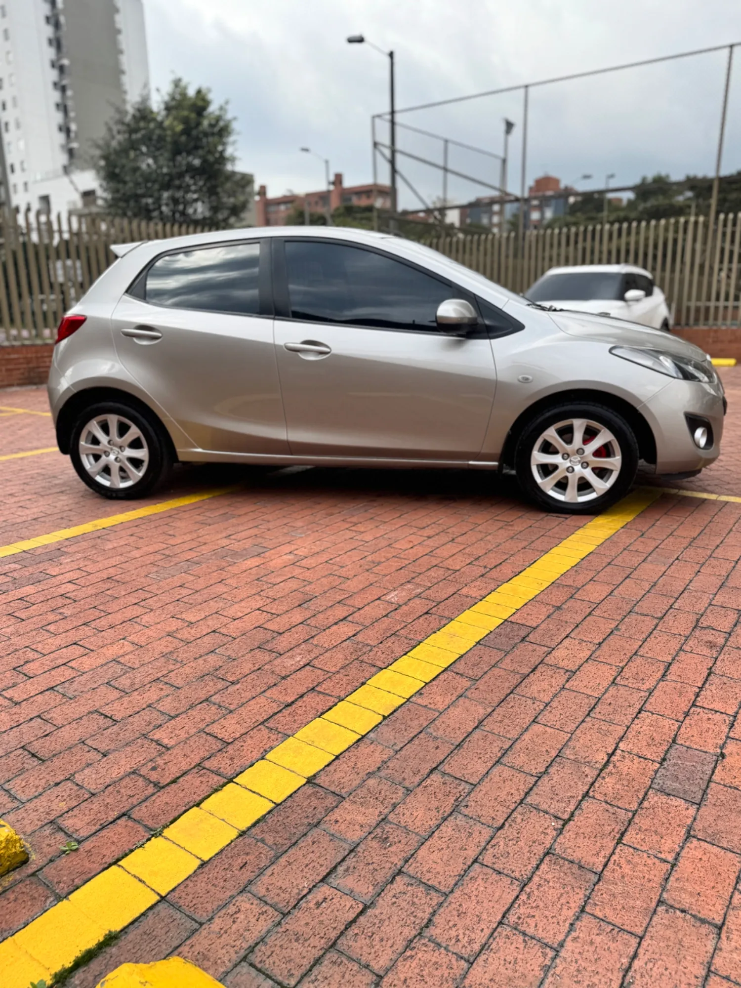 Mazda 2 Hatch Back