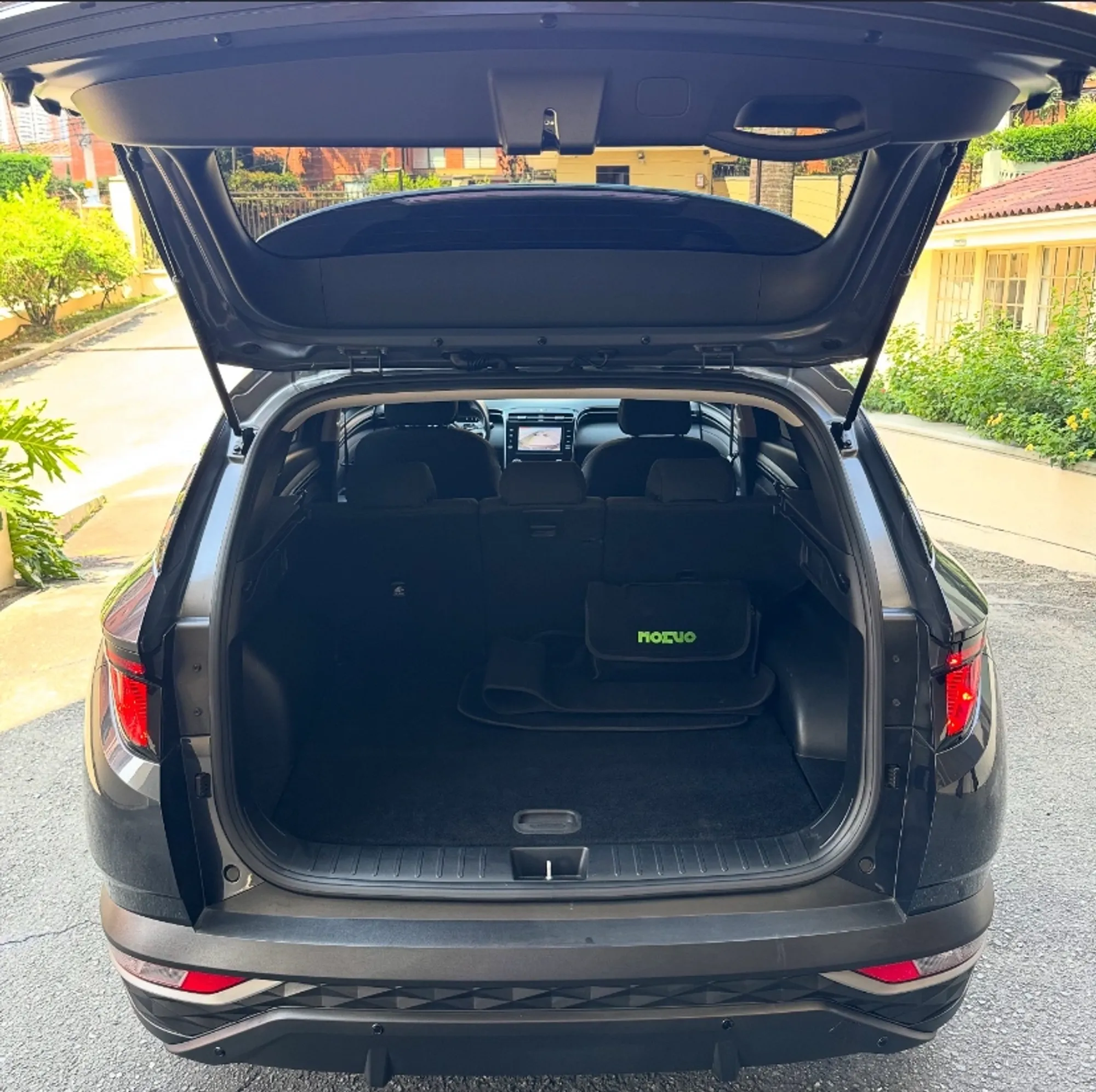 Hyundai Tucson NX4 Advance plus AT MODELO 2022