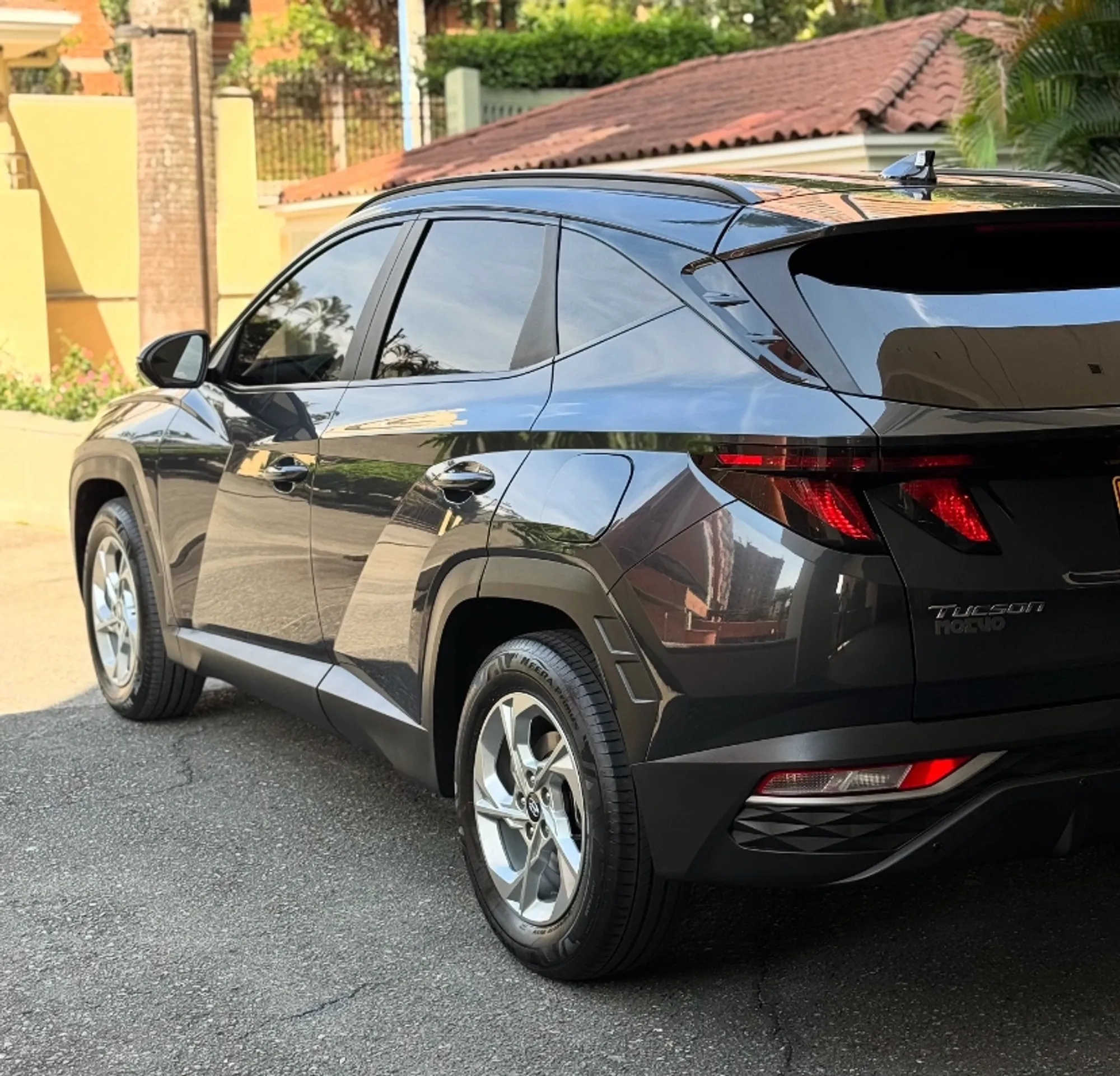 Hyundai Tucson NX4 Advance plus AT MODELO 2022