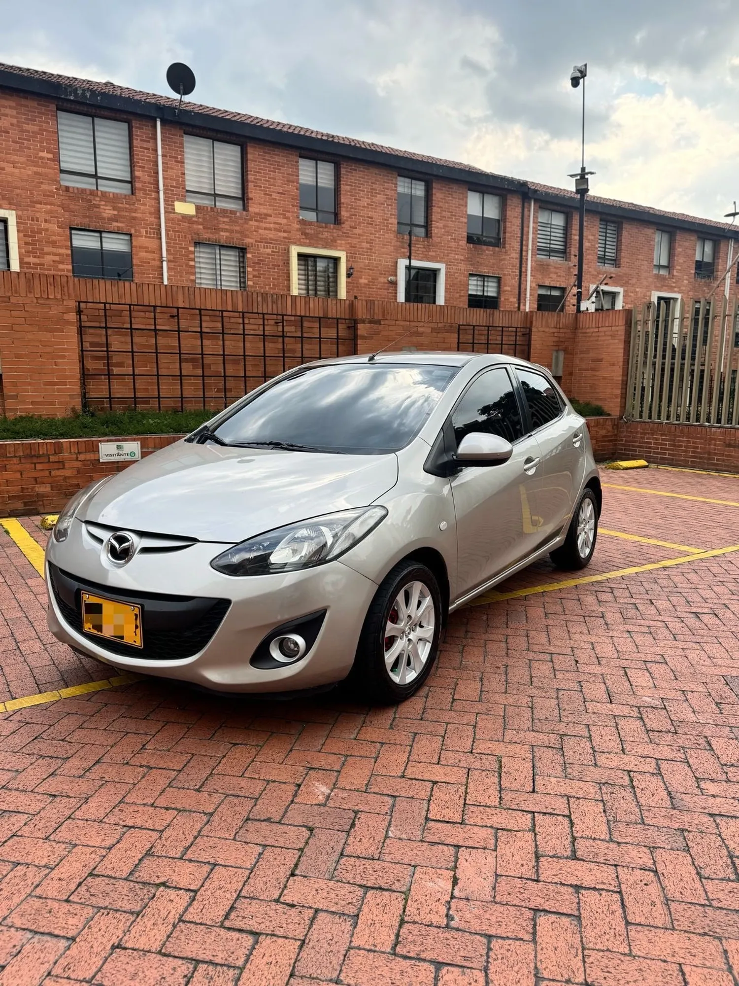 Mazda 2 Hatch Back