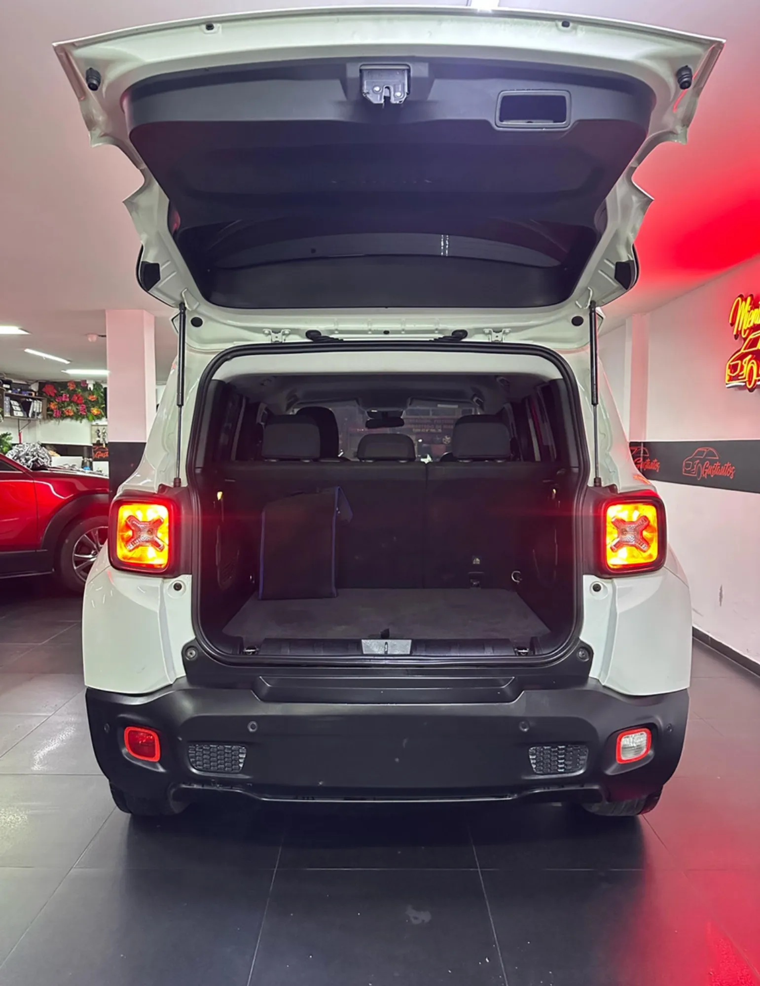 Jeep Renegade 2023