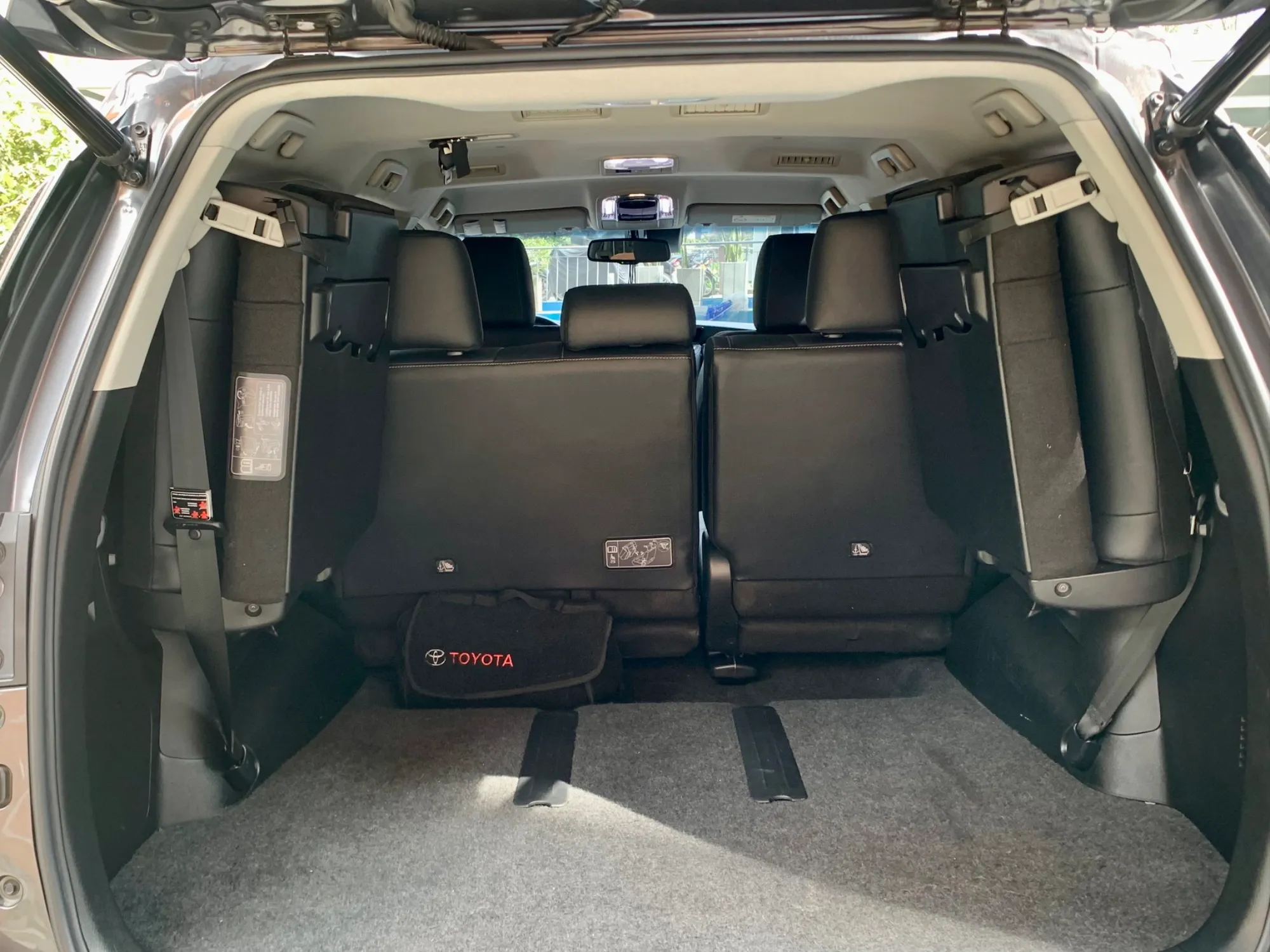 Toyota Fortuner Srv 4x4 At 