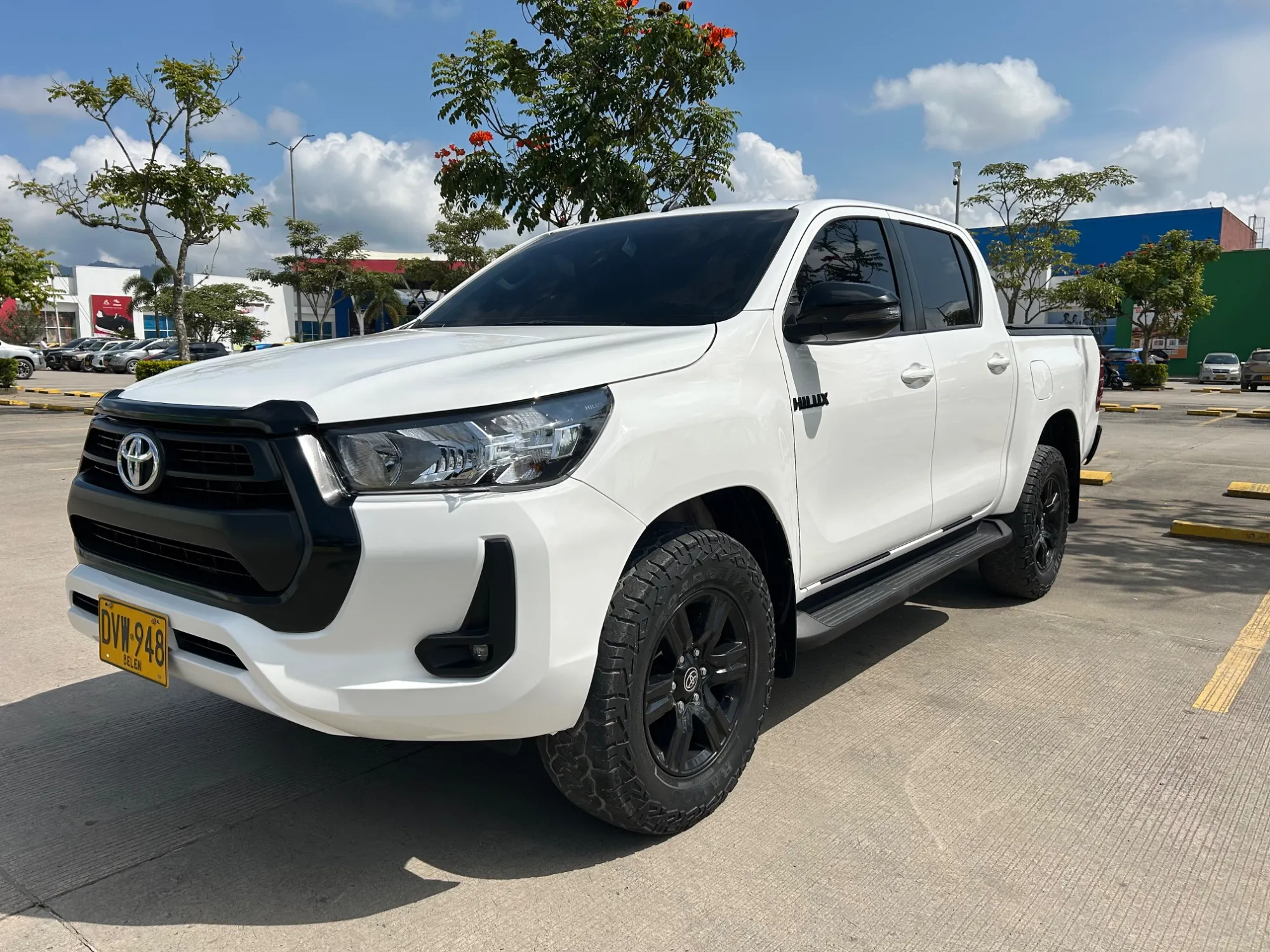 Toyota Hilux 2.7 gasolina 