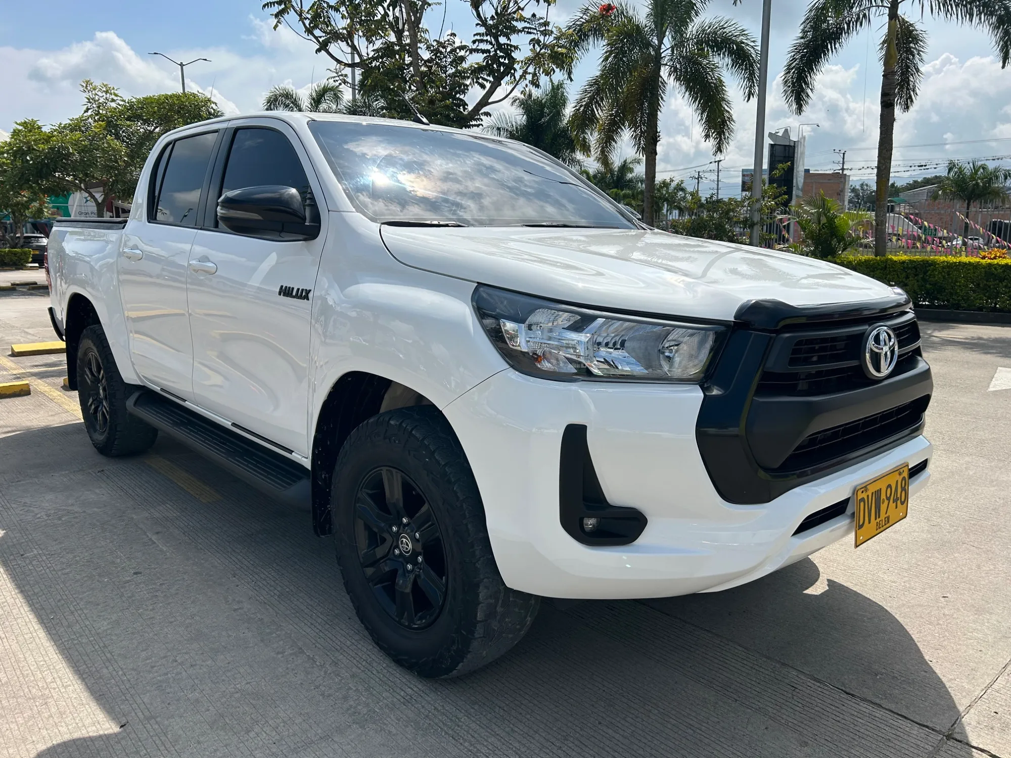 Toyota Hilux 2.7 gasolina 
