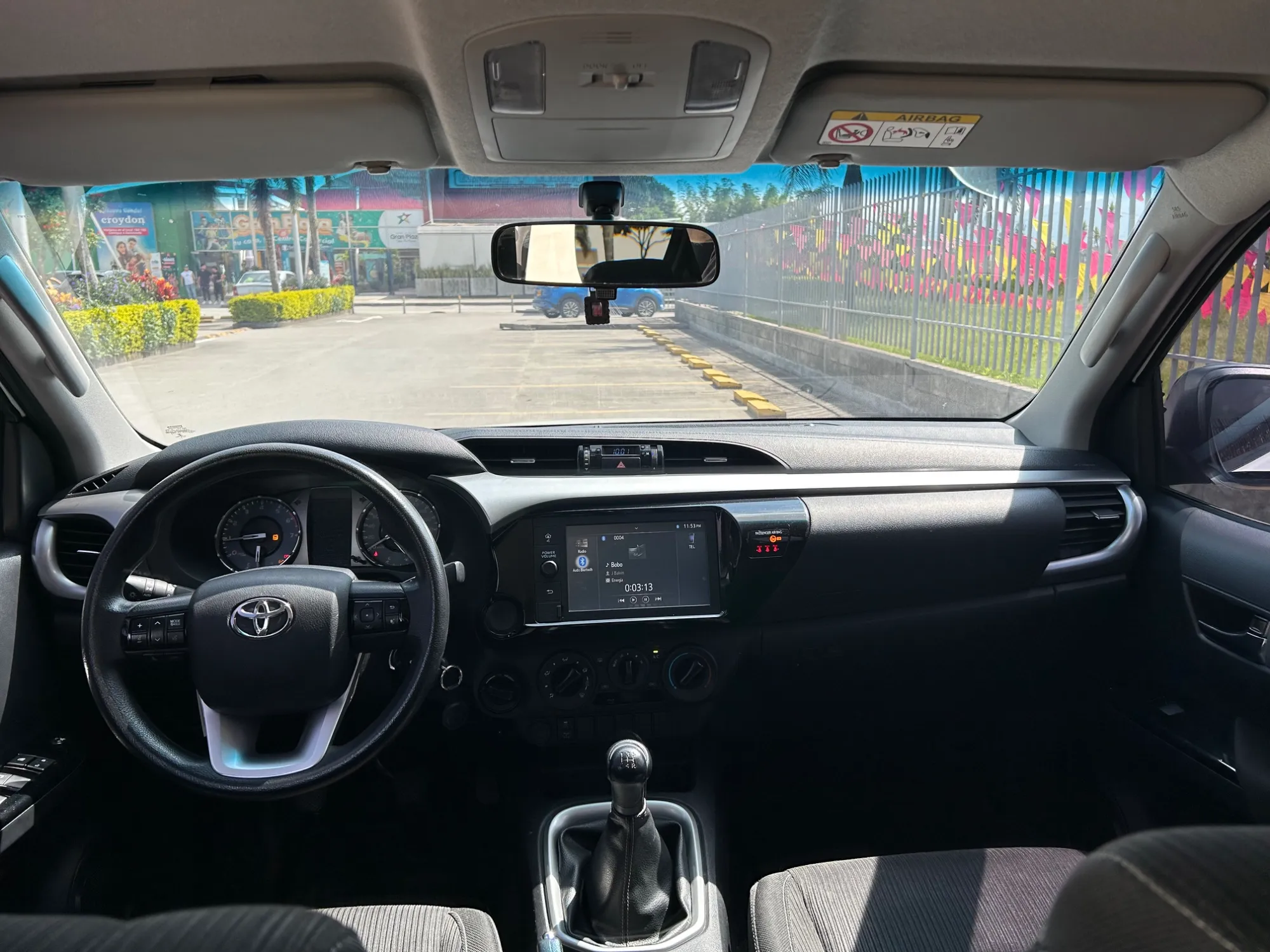 Toyota Hilux 2.7 gasolina 