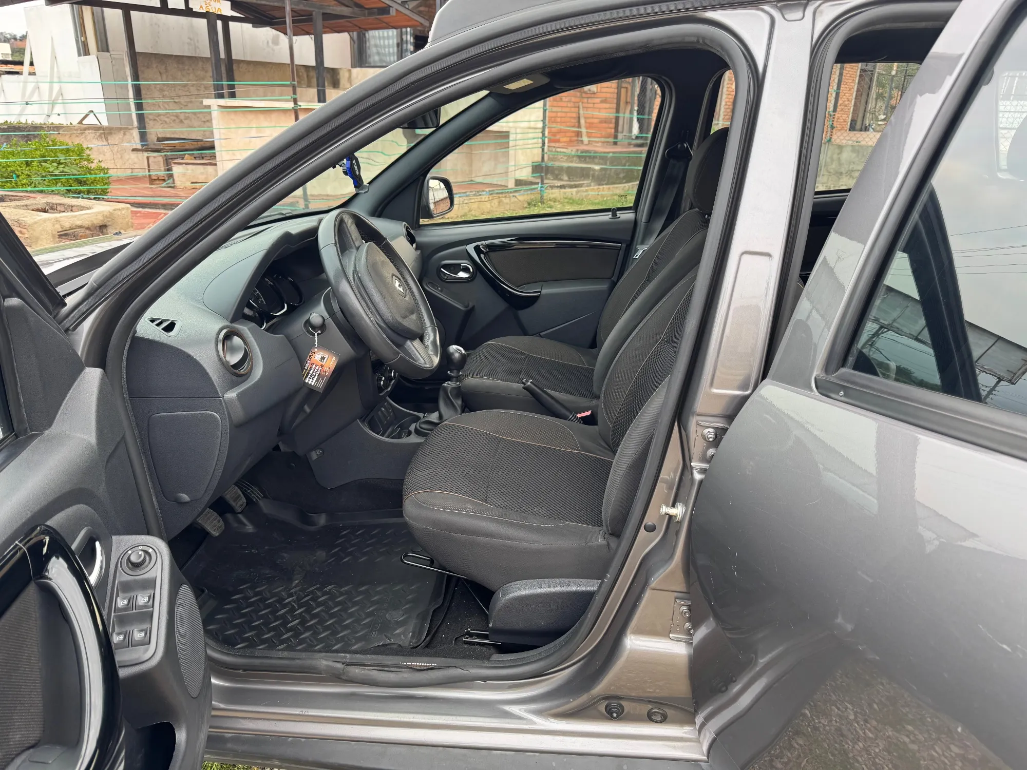 Renault Duster 2.0 4x2 Manual