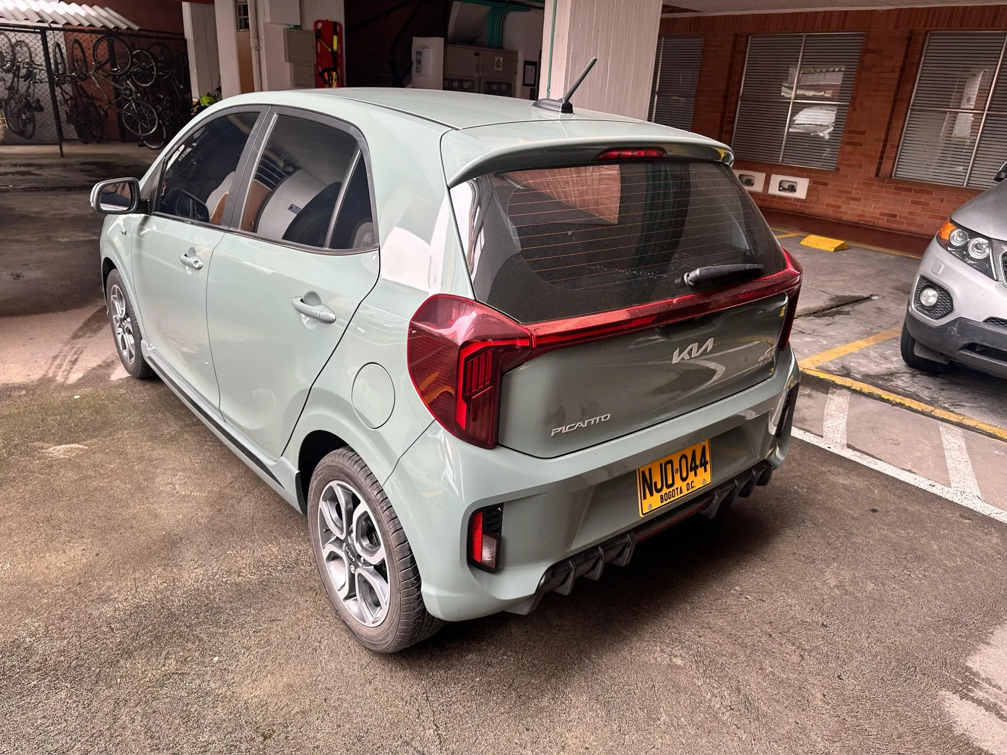 Kia Picanto GT Line automatico