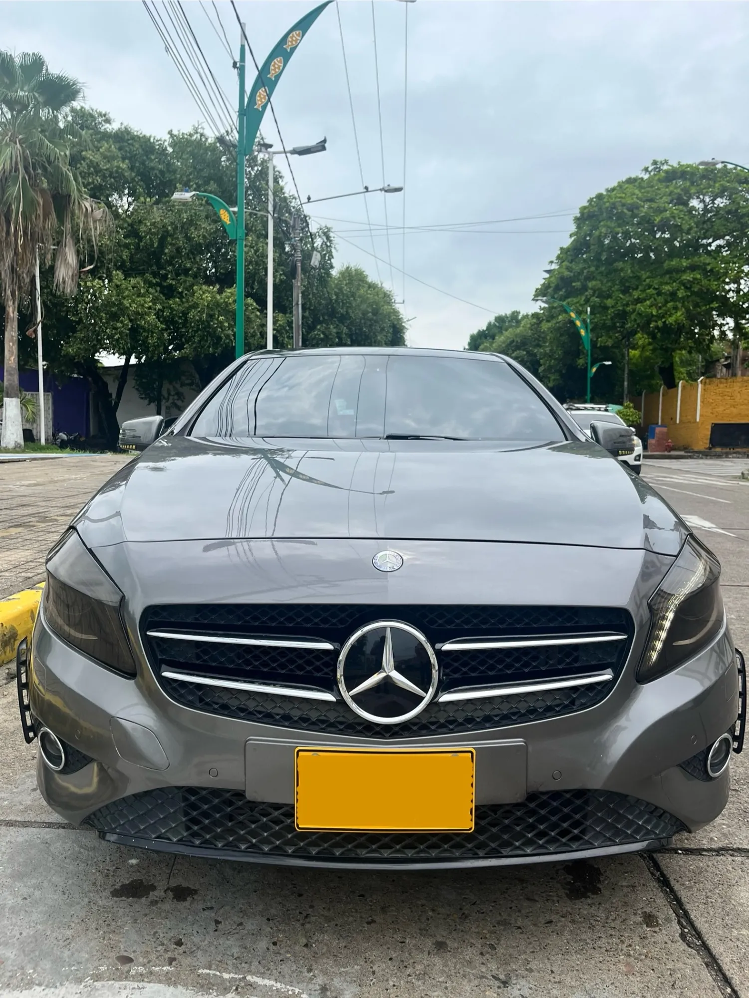Mercedez Benz A 200
