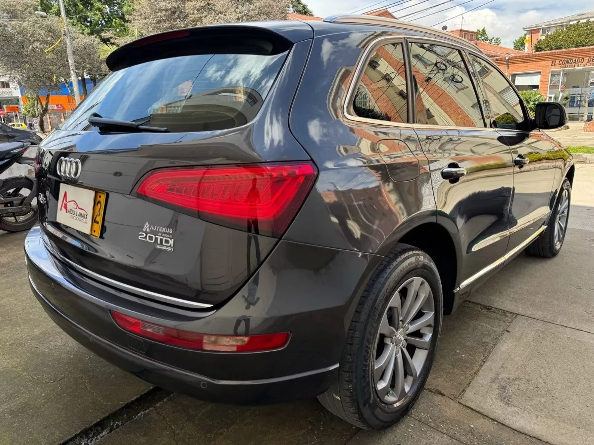 AUDI Q5 2.0 TDI S-TRONIC LUXURY TP 2000CC TD CT TC
