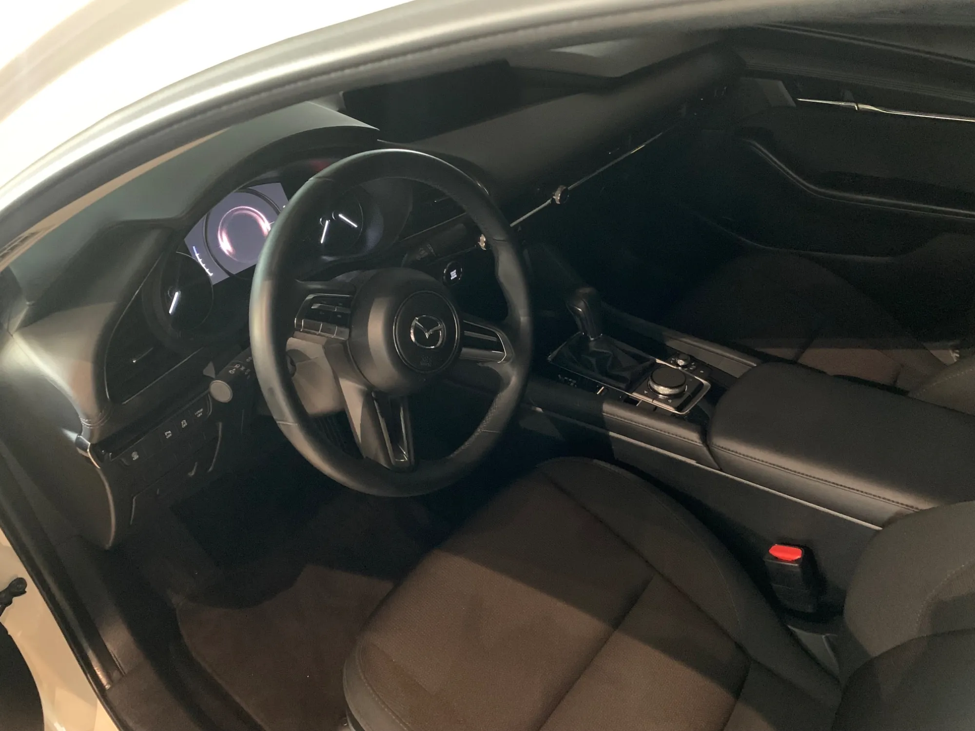 Mazda 3 touring hibrido 