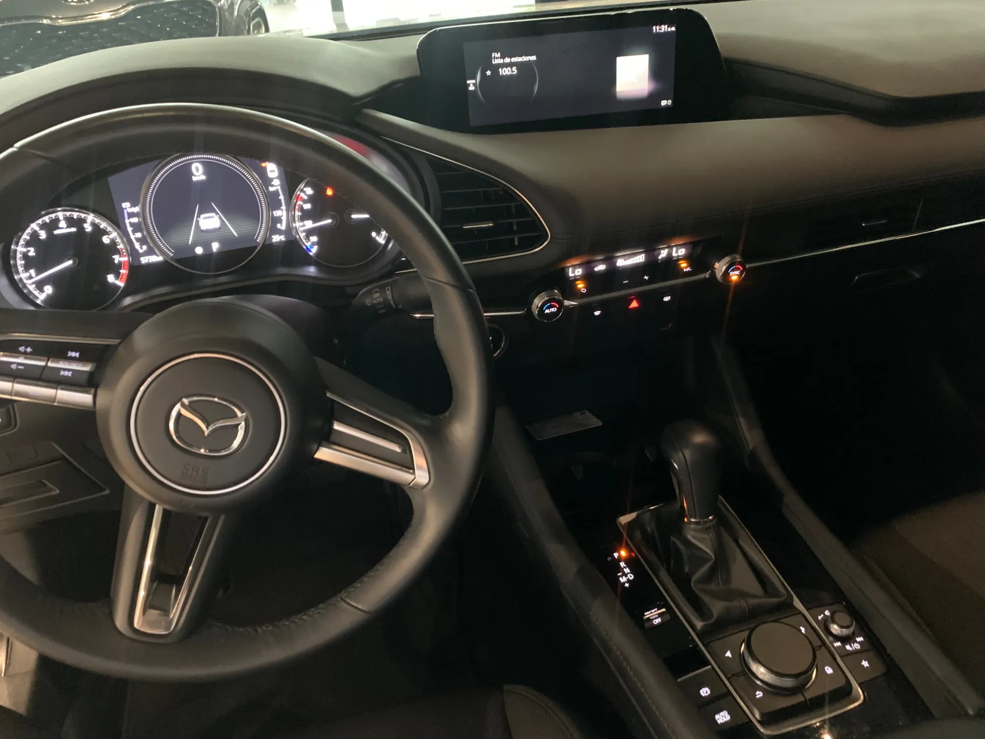 Mazda 3 touring hibrido 