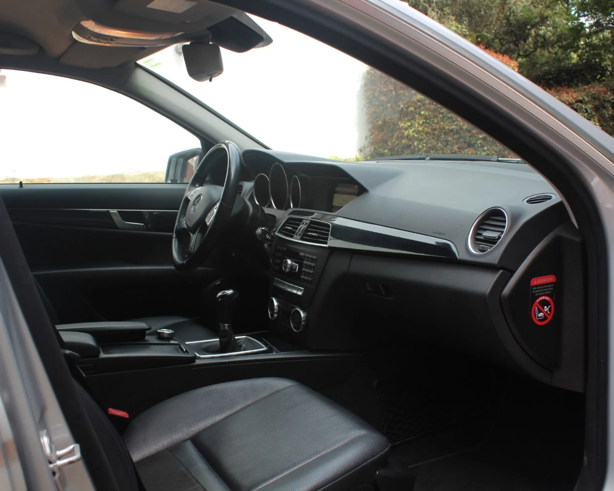 MERCEDES BENZ C180 CGI MODEL9 2012