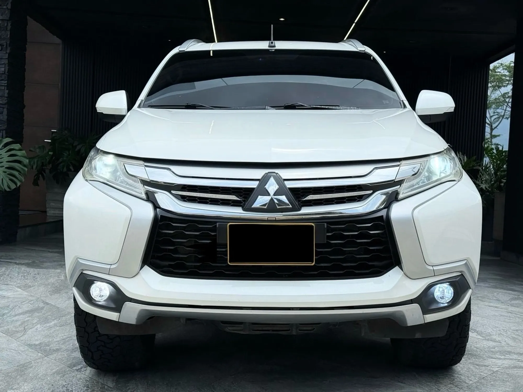 Mitsubishi Montero sport Diesel  2018